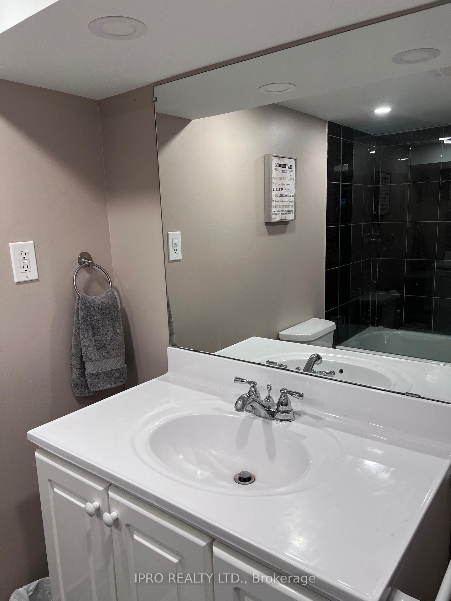 Photo 23 of Unit Bsmt, 16 Billingsgate Crescent, Ajax, South East — HOMEH