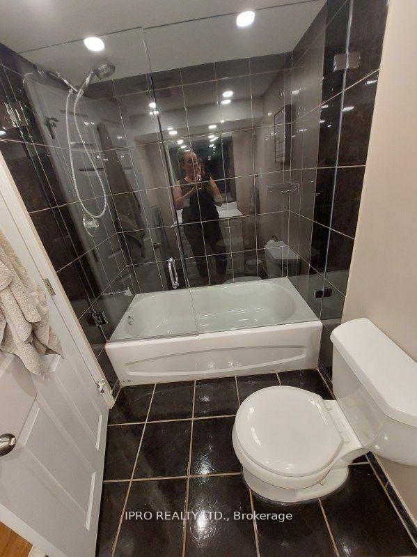 Photo 7 of Unit Bsmt, 16 Billingsgate Crescent, Ajax, South East — HOMEH