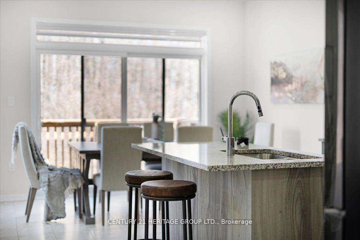 Photo 7 of 157 Cactus Crescent, Hamilton, Stoney Creek — HOMEH
