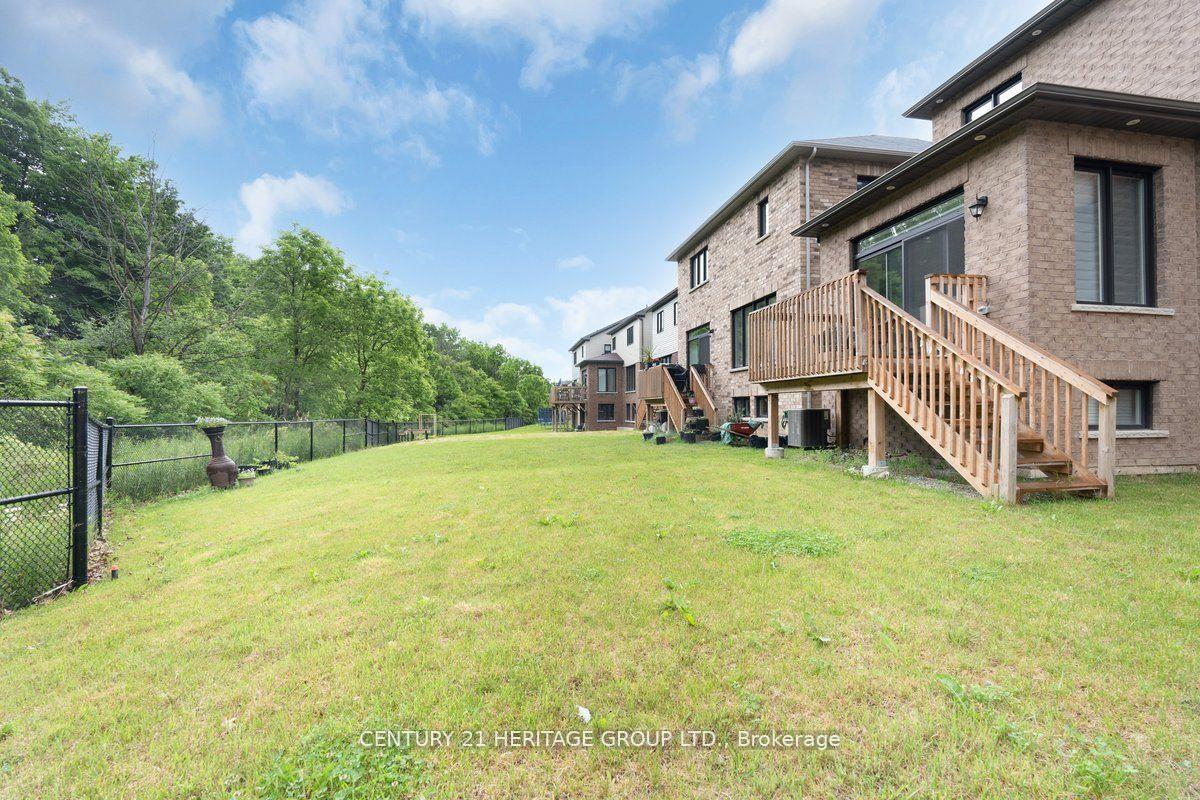 Photo 36 of 157 Cactus Crescent, Hamilton, Stoney Creek — HOMEH