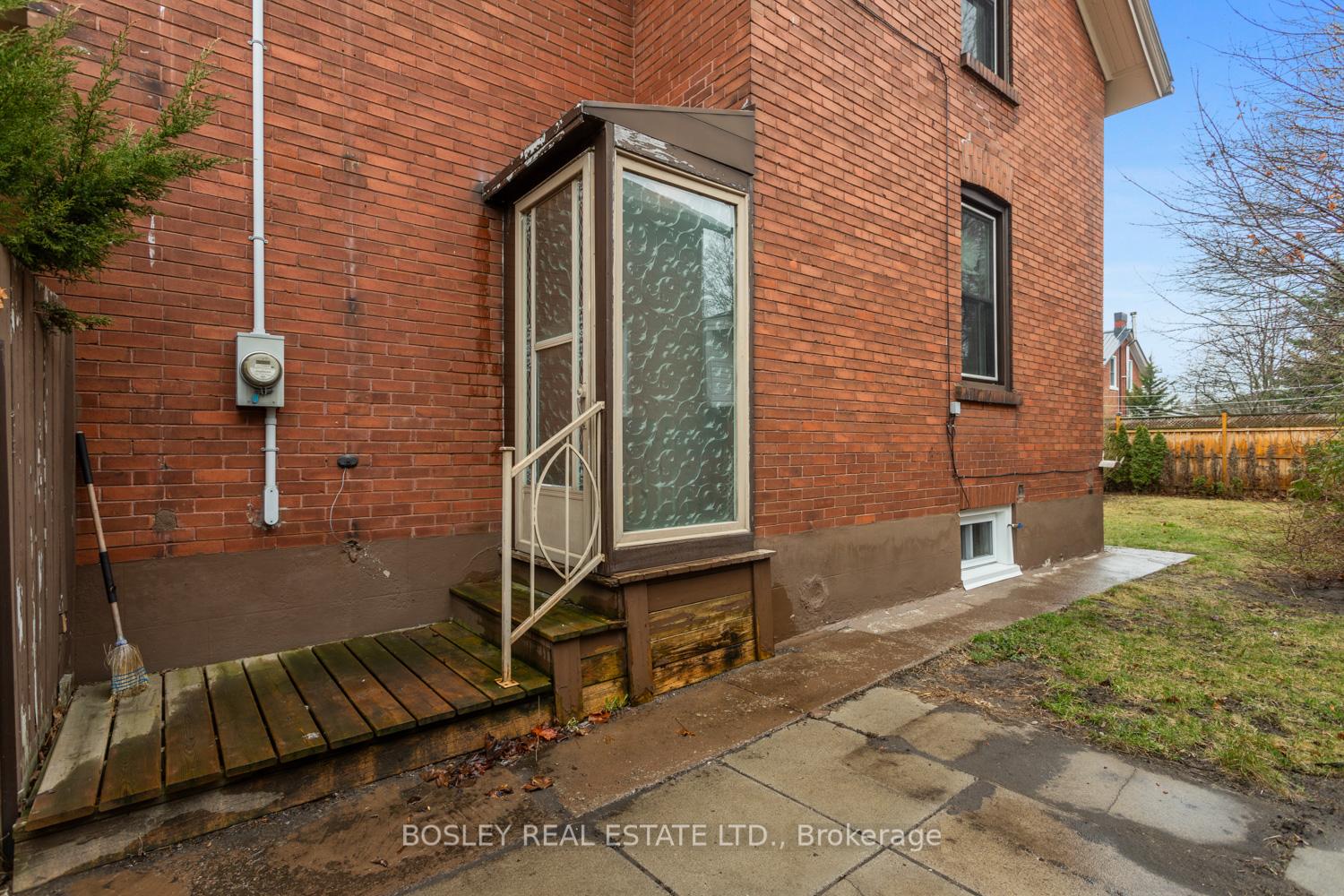 Photo 27 of 125 University Avenue W, Cobourg — HOMEH