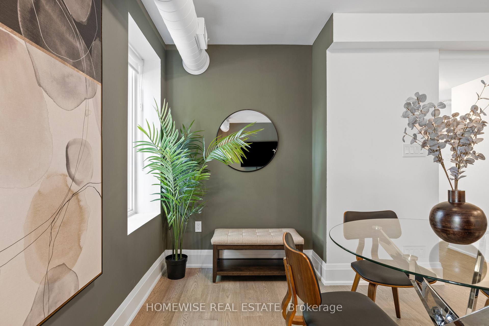 Photo 5 of Unit 2B, 1673 Bathurst Street, Toronto, Forest Hill South — HOMEH