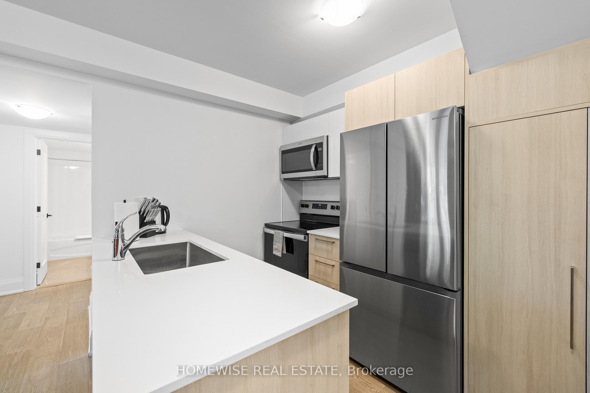 Photo 4 of Unit 2B, 1673 Bathurst Street, Toronto, Forest Hill South — HOMEH