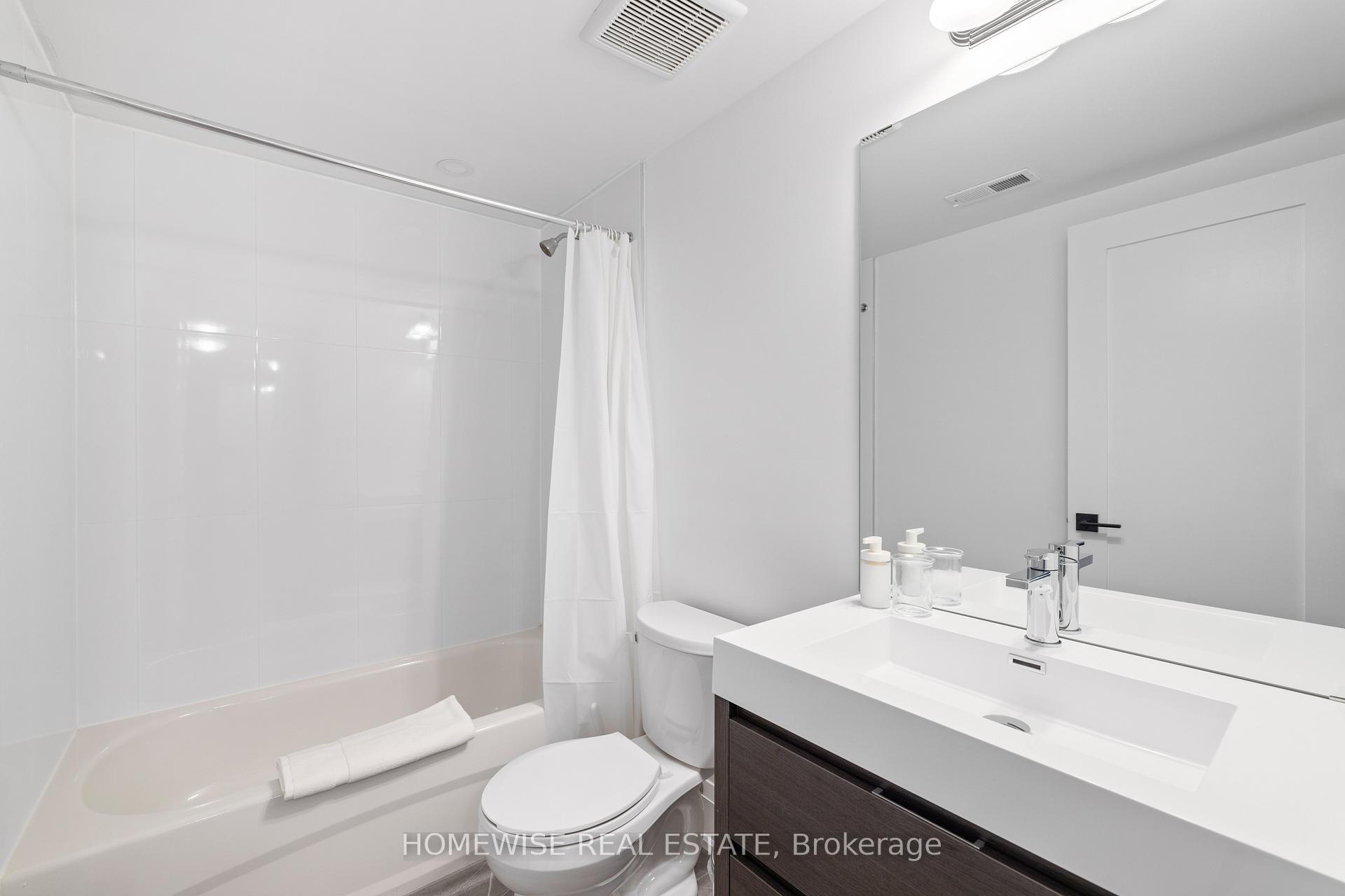 Photo 6 of Unit 2B, 1673 Bathurst Street, Toronto, Forest Hill South — HOMEH