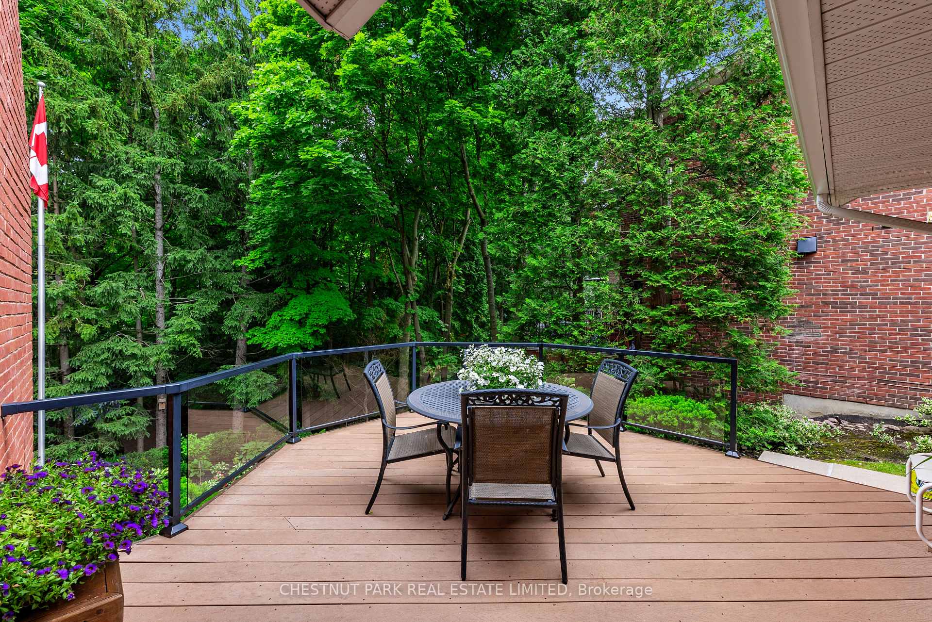 Photo 43 of 24 McGlashan Court, Toronto, Bedford Park-Nortown — HOMEH
