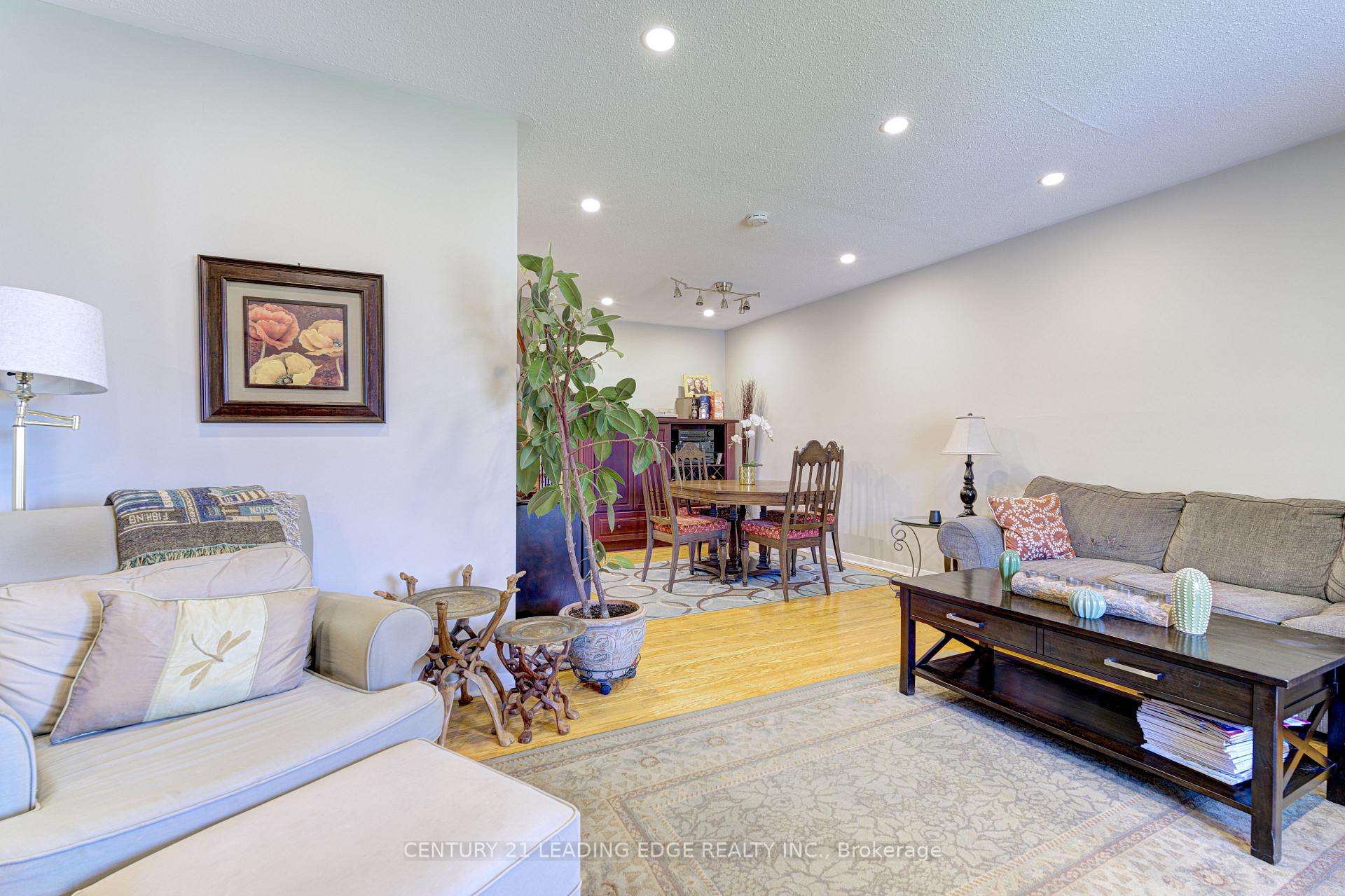 Photo 11 of 645 Balmoral Drive, Brampton, Southgate — HOMEH
