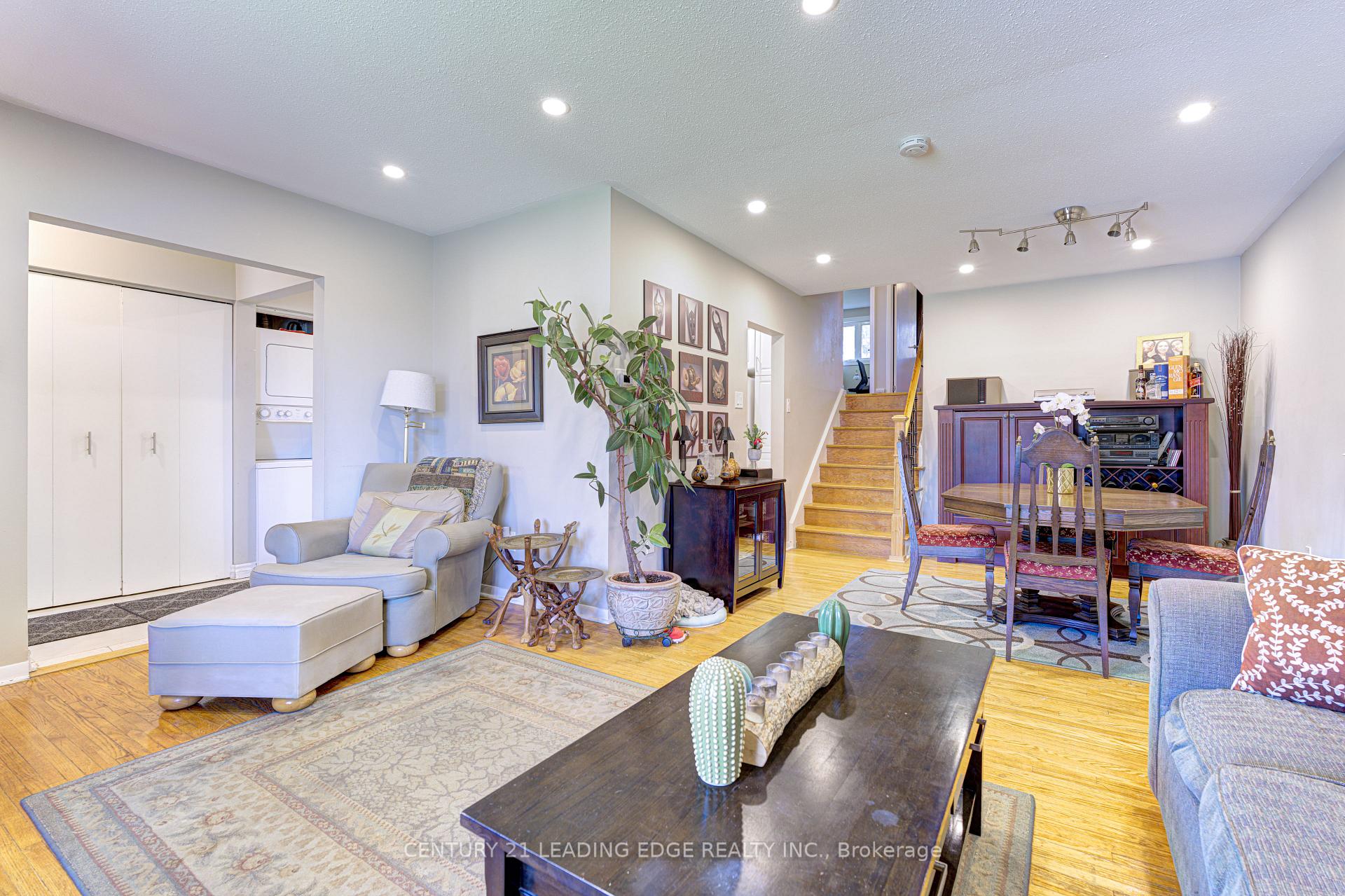 Photo 9 of 645 Balmoral Drive, Brampton, Southgate — HOMEH