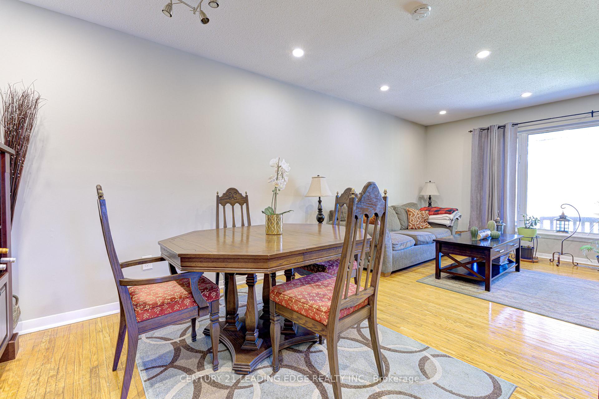 Photo 14 of 645 Balmoral Drive, Brampton, Southgate — HOMEH