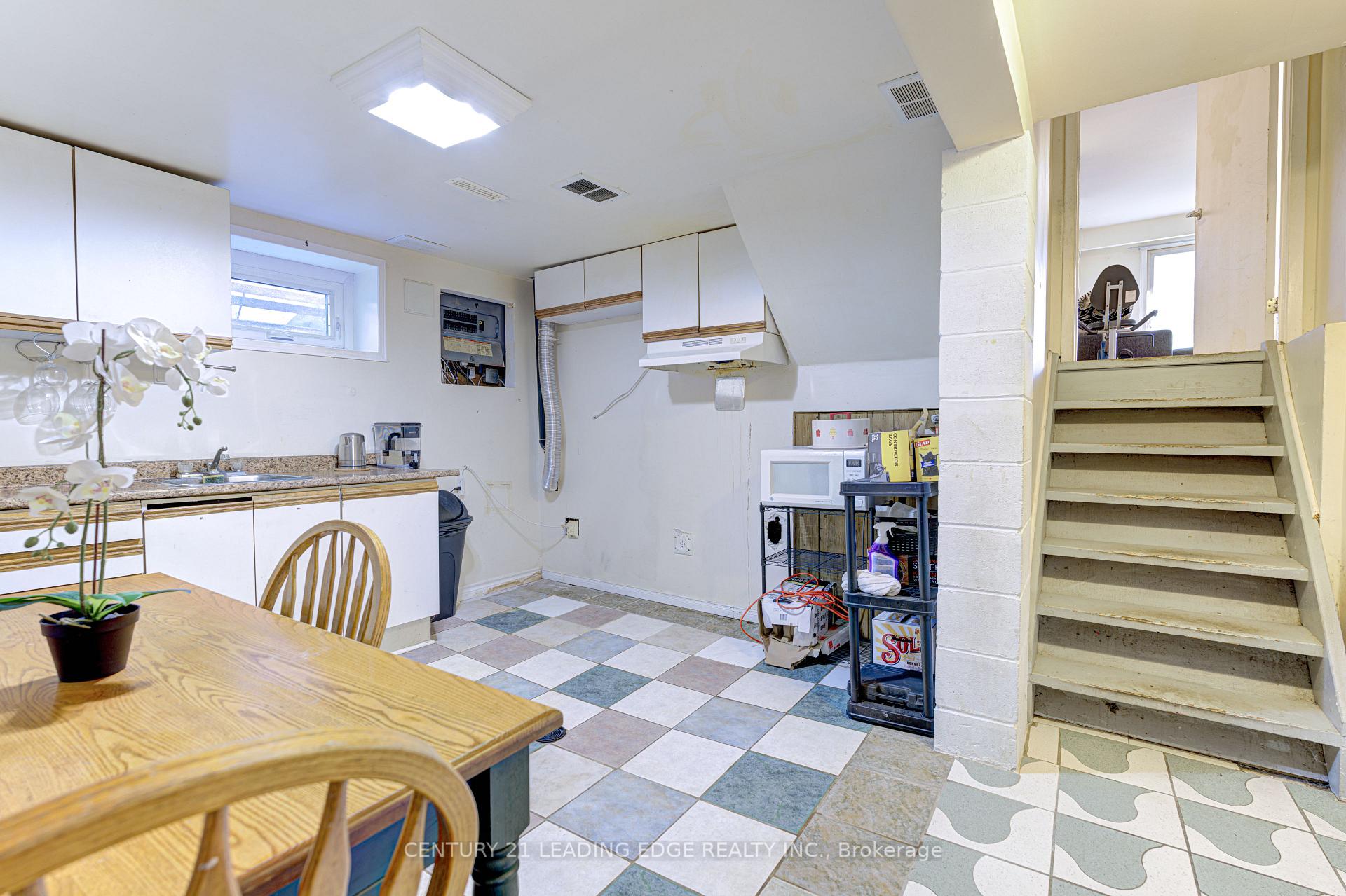 Photo 31 of 645 Balmoral Drive, Brampton, Southgate — HOMEH