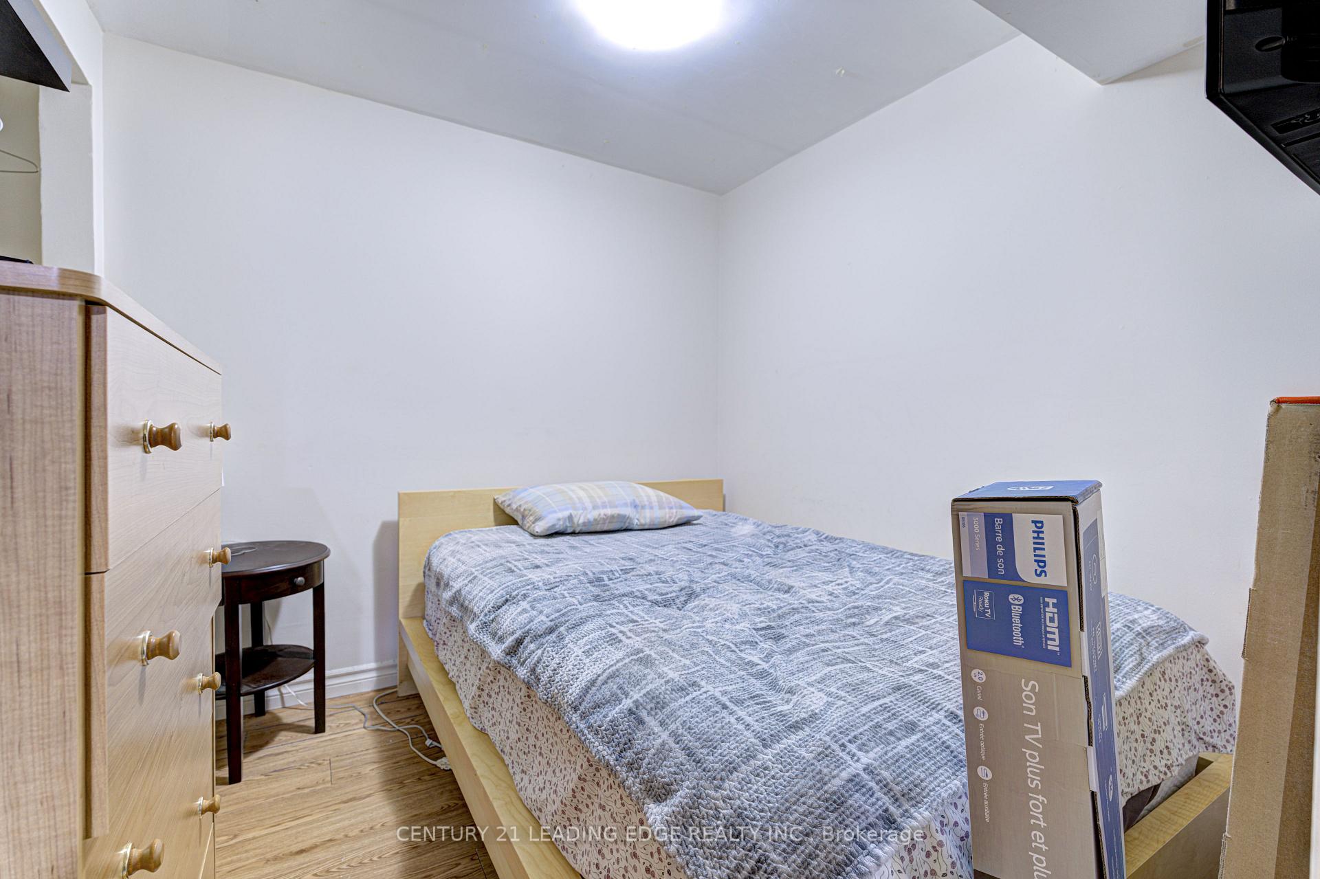 Photo 19 of 645 Balmoral Drive, Brampton, Southgate — HOMEH
