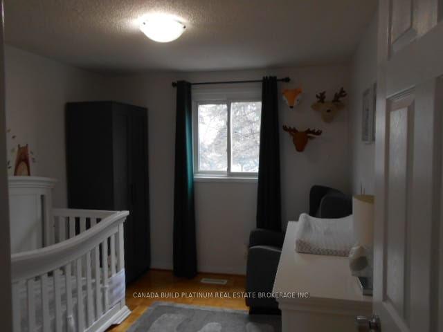 Photo 2 of 68 Cassander Crescent, Brampton, Heart Lake East — HOMEH