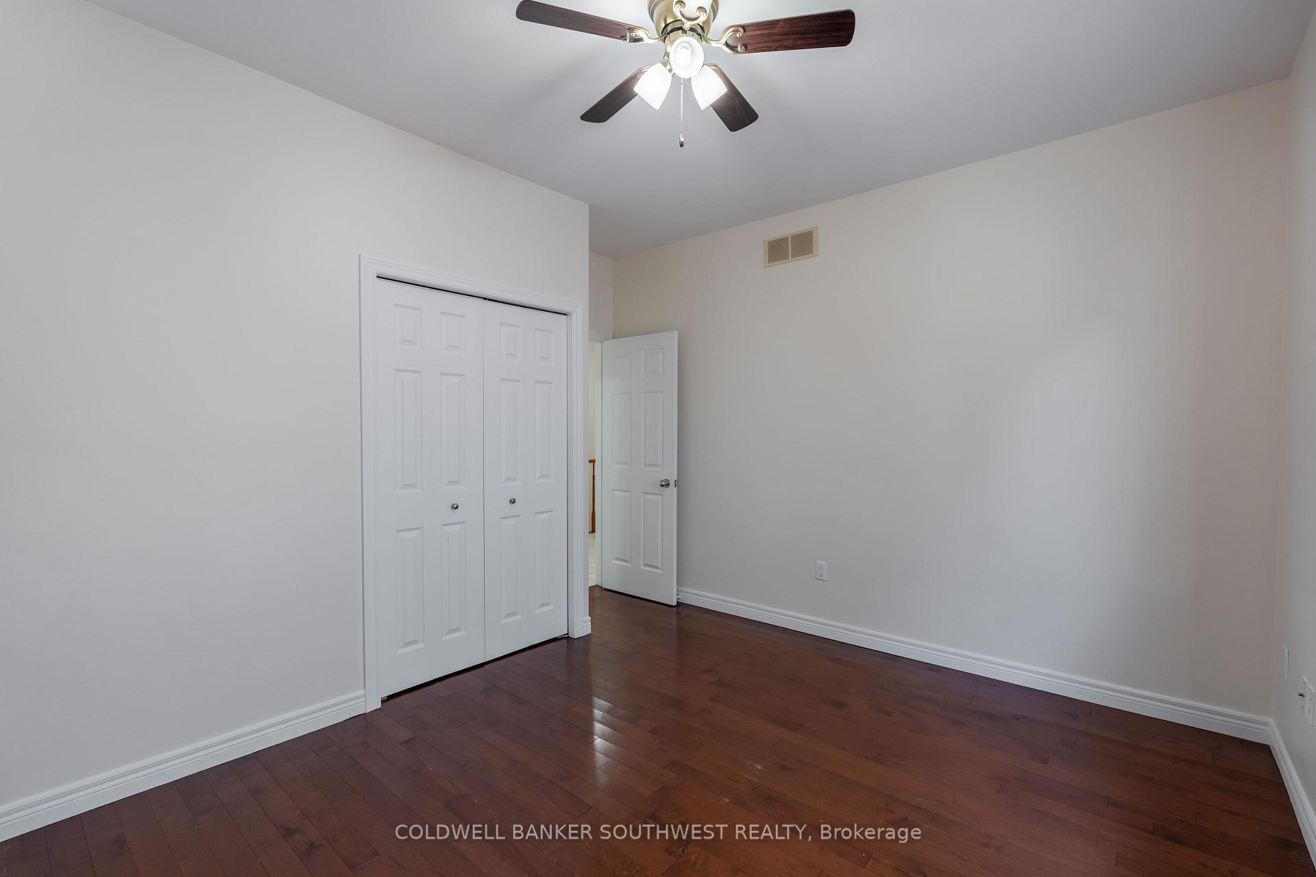 Photo 18 of 1062 Finch Drive E, Sarnia — HOMEH