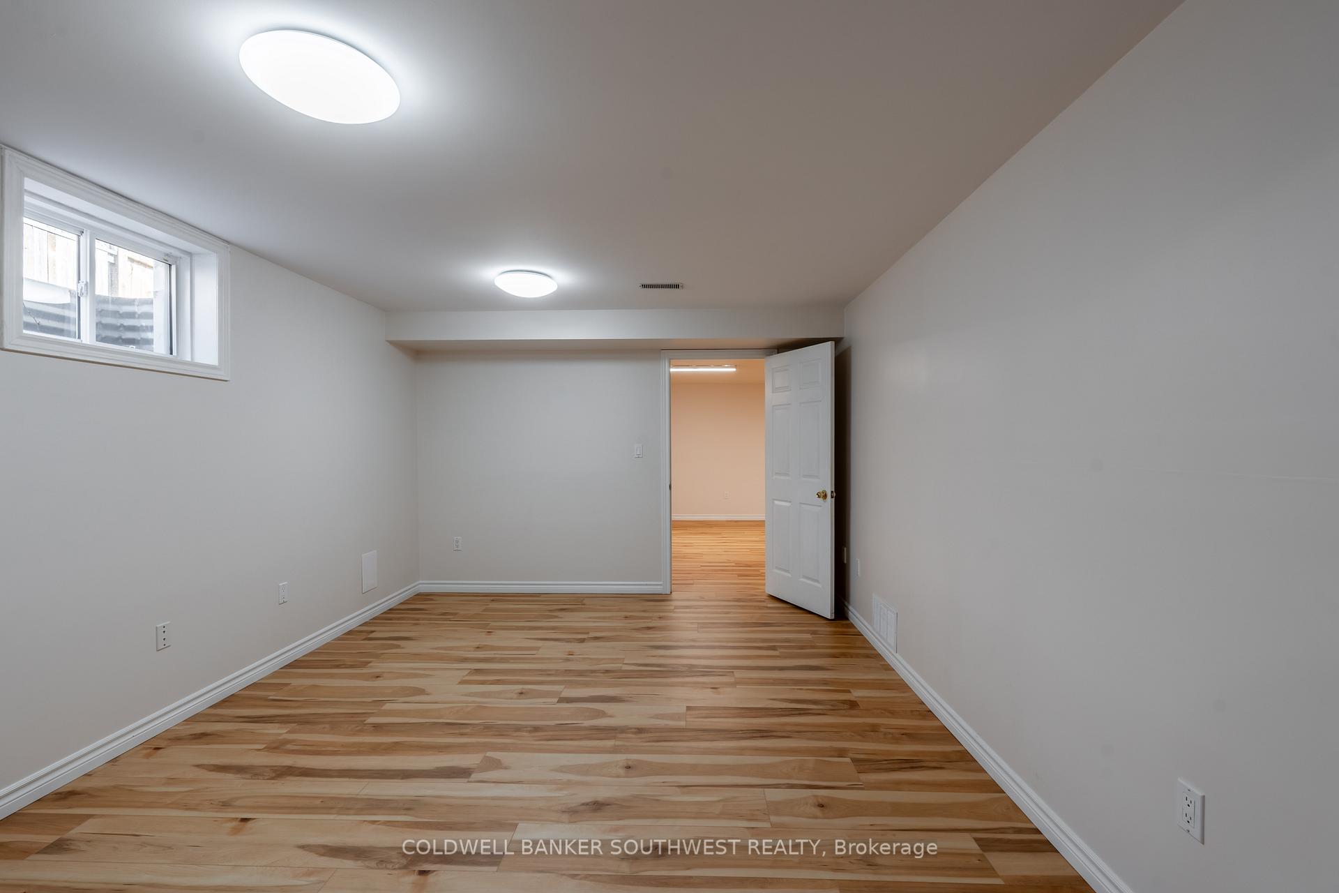 Photo 28 of 1062 Finch Drive E, Sarnia — HOMEH