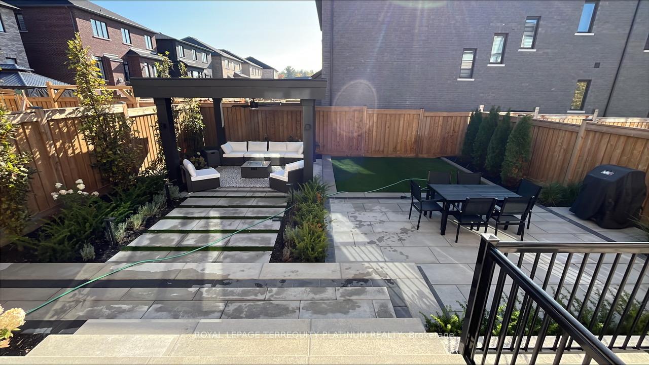 Photo 14 of 71 Ryerson Drive, Vaughan, Kleinburg — HOMEH