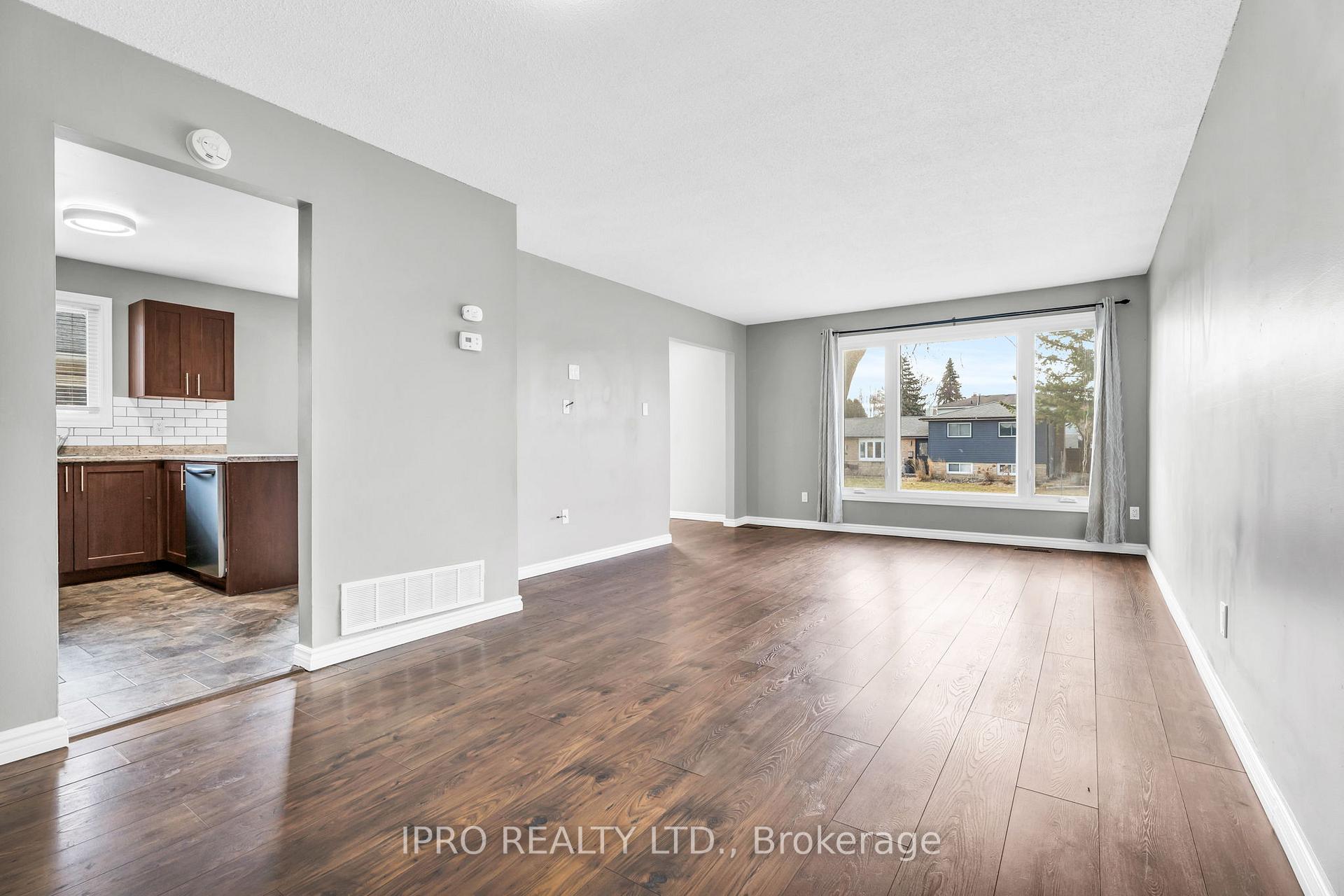 Photo 15 of 11 Magnolia Drive, Brant, Paris — HOMEH
