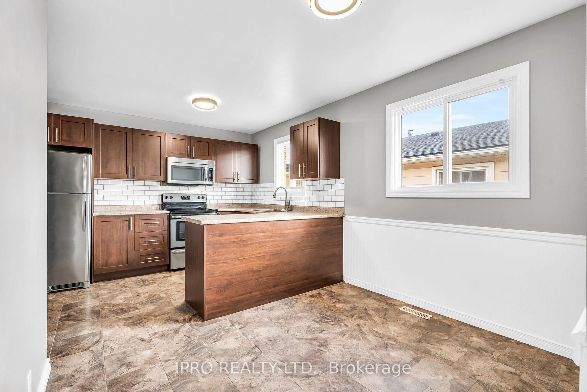 Photo 12 of 11 Magnolia Drive, Brant, Paris — HOMEH