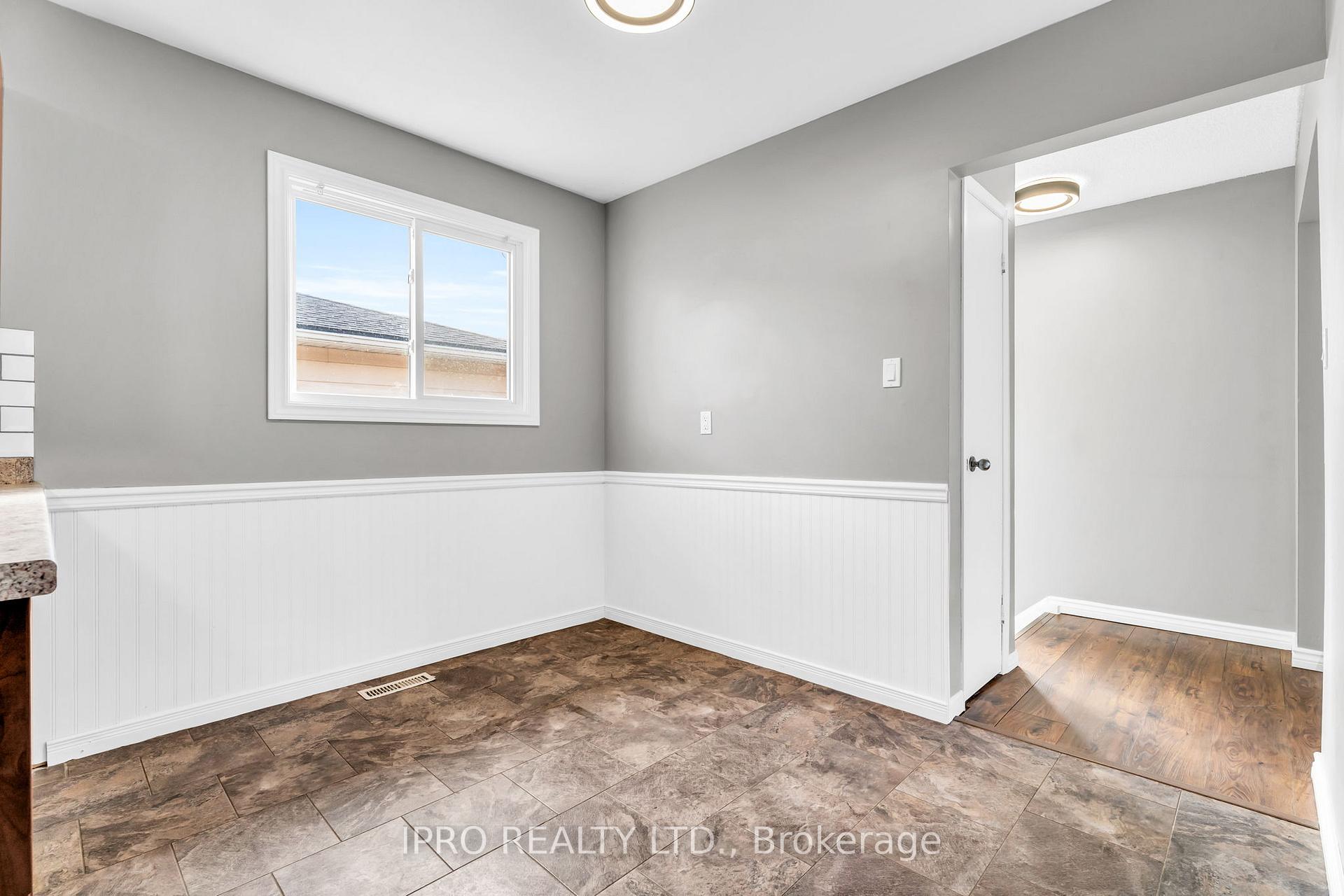 Photo 19 of 11 Magnolia Drive, Brant, Paris — HOMEH