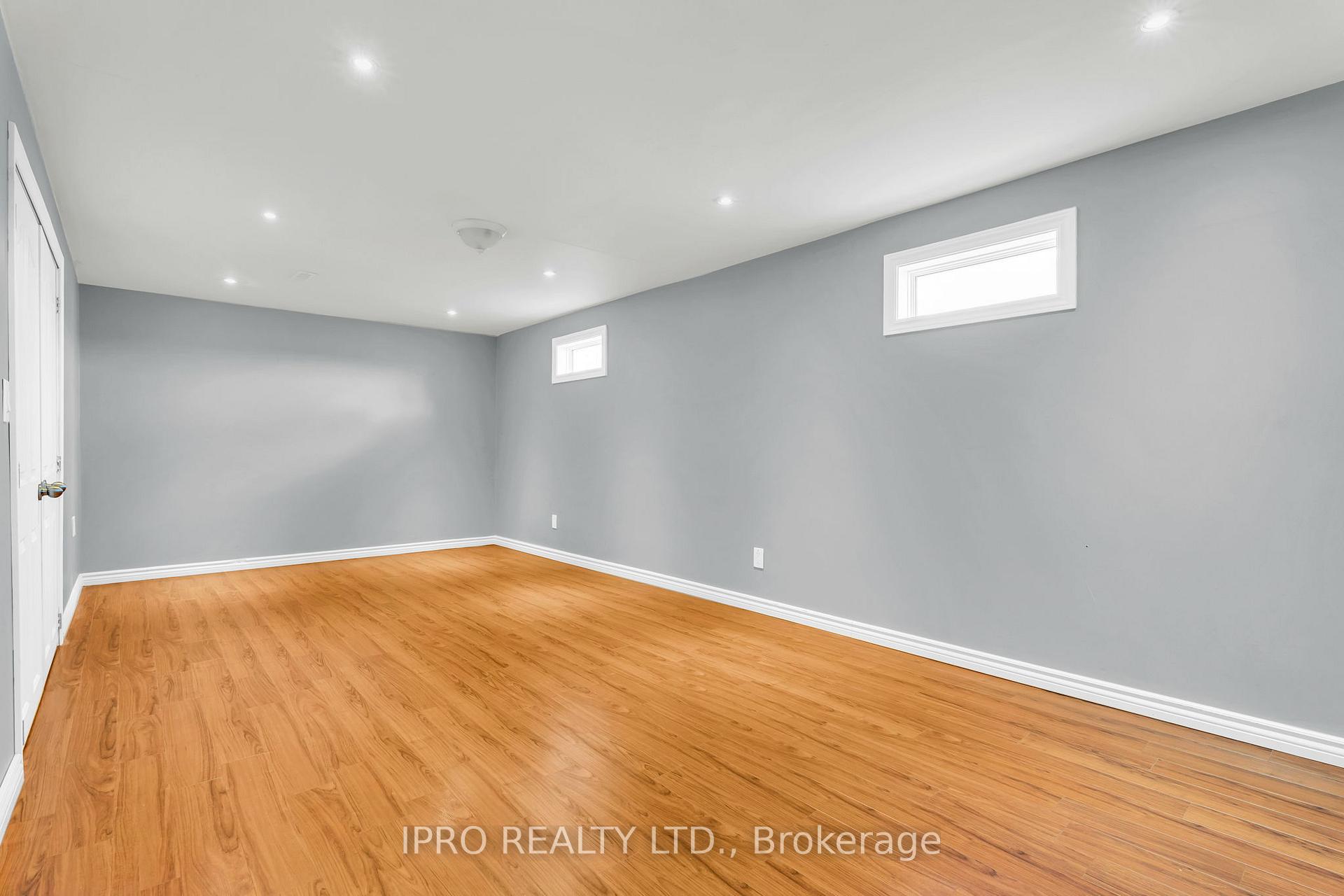 Photo 44 of 11 Magnolia Drive, Brant, Paris — HOMEH