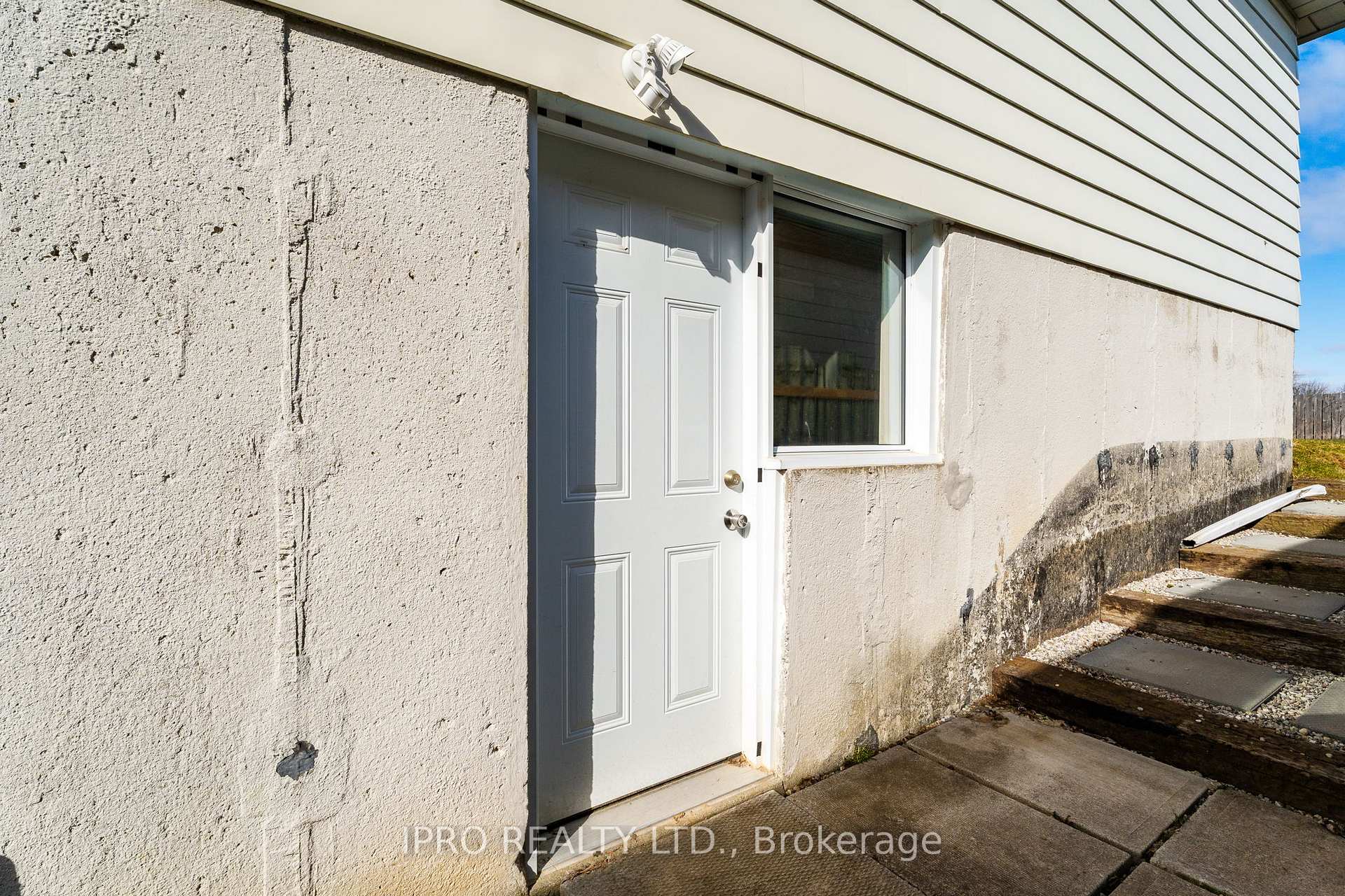 Photo 38 of 11 Magnolia Drive, Brant, Paris — HOMEH