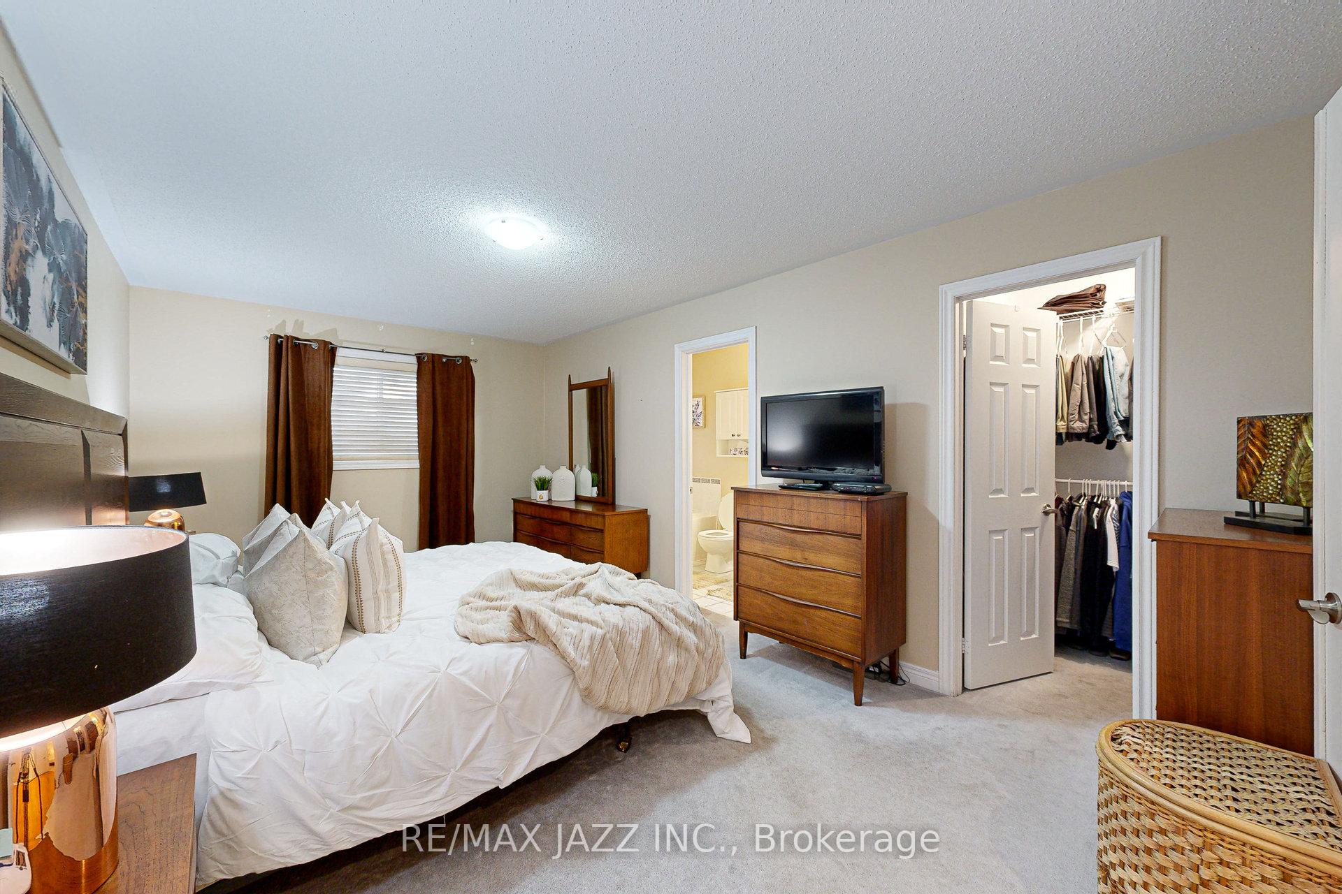 Photo 23 of 3396 Garrard Road, Whitby, Rolling Acres — HOMEH