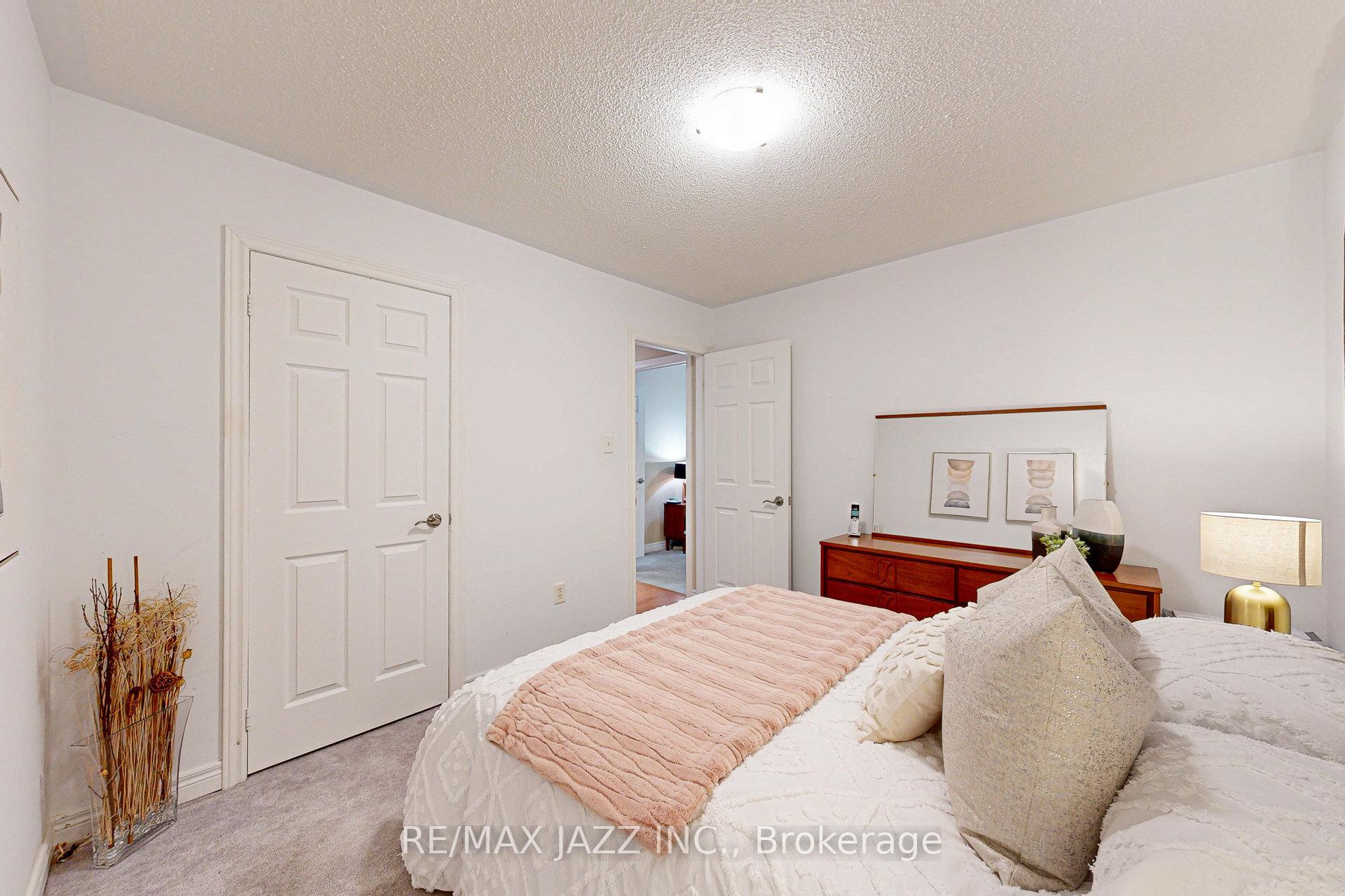 Photo 26 of 3396 Garrard Road, Whitby, Rolling Acres — HOMEH