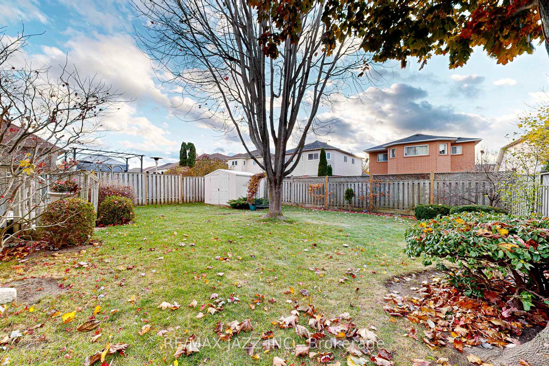 Photo 29 of 3396 Garrard Road, Whitby, Rolling Acres — HOMEH