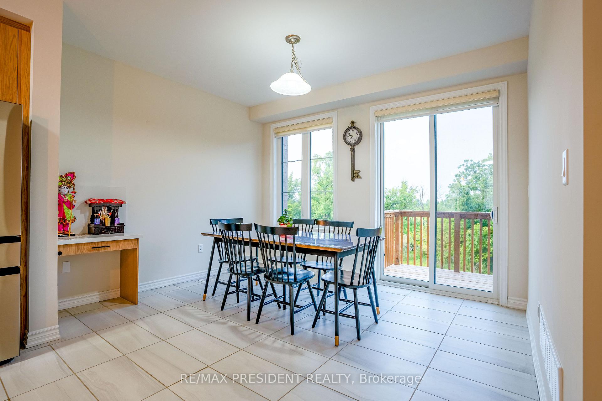 Photo 12 of 99 Halliford Place, Brampton, Brampton East — HOMEH