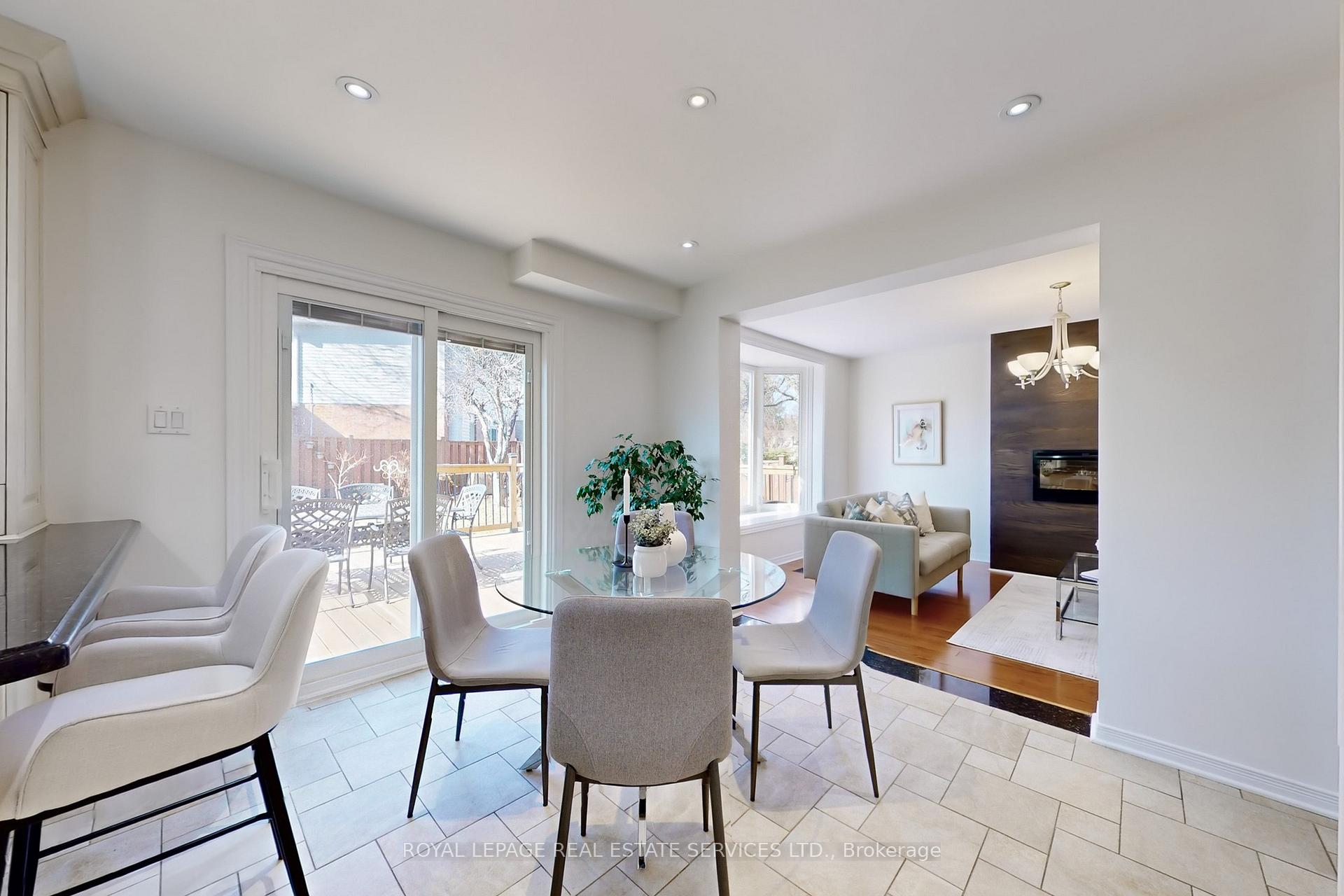 Photo 10 of 161 Willowbrook Road, Markham, Aileen-Willowbrook — HOMEH