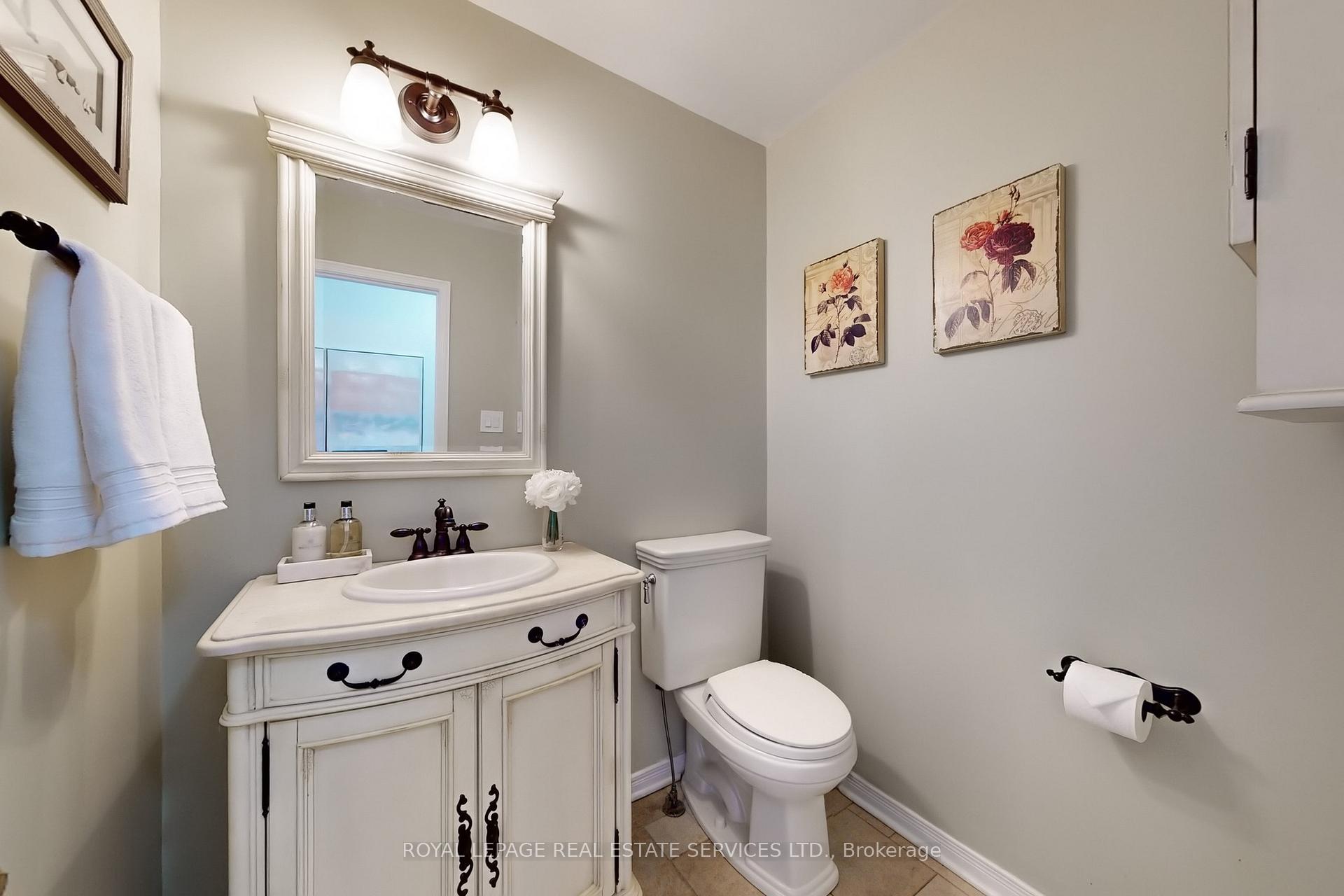 Photo 5 of 161 Willowbrook Road, Markham, Aileen-Willowbrook — HOMEH