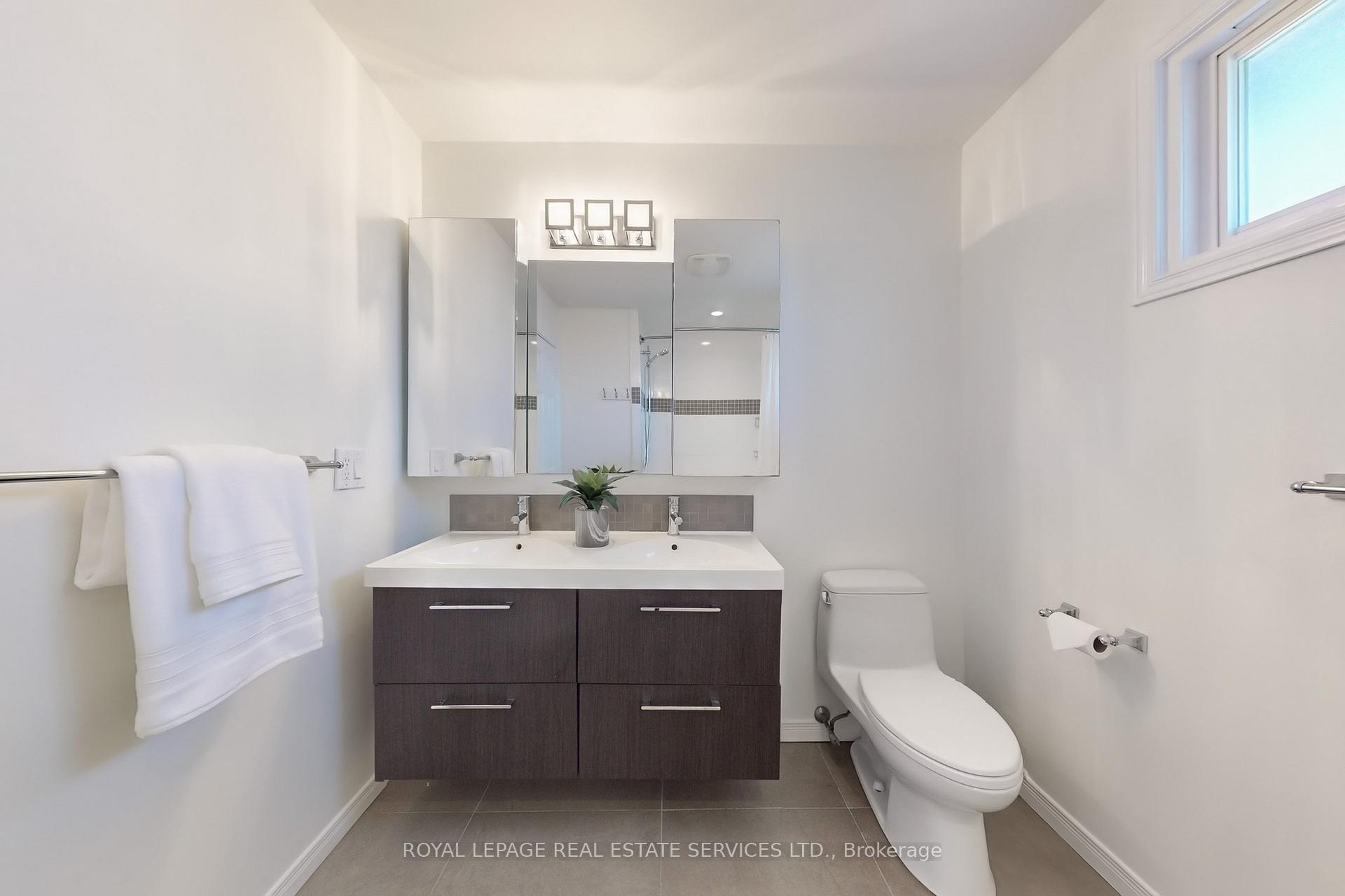 Photo 32 of 161 Willowbrook Road, Markham, Aileen-Willowbrook — HOMEH