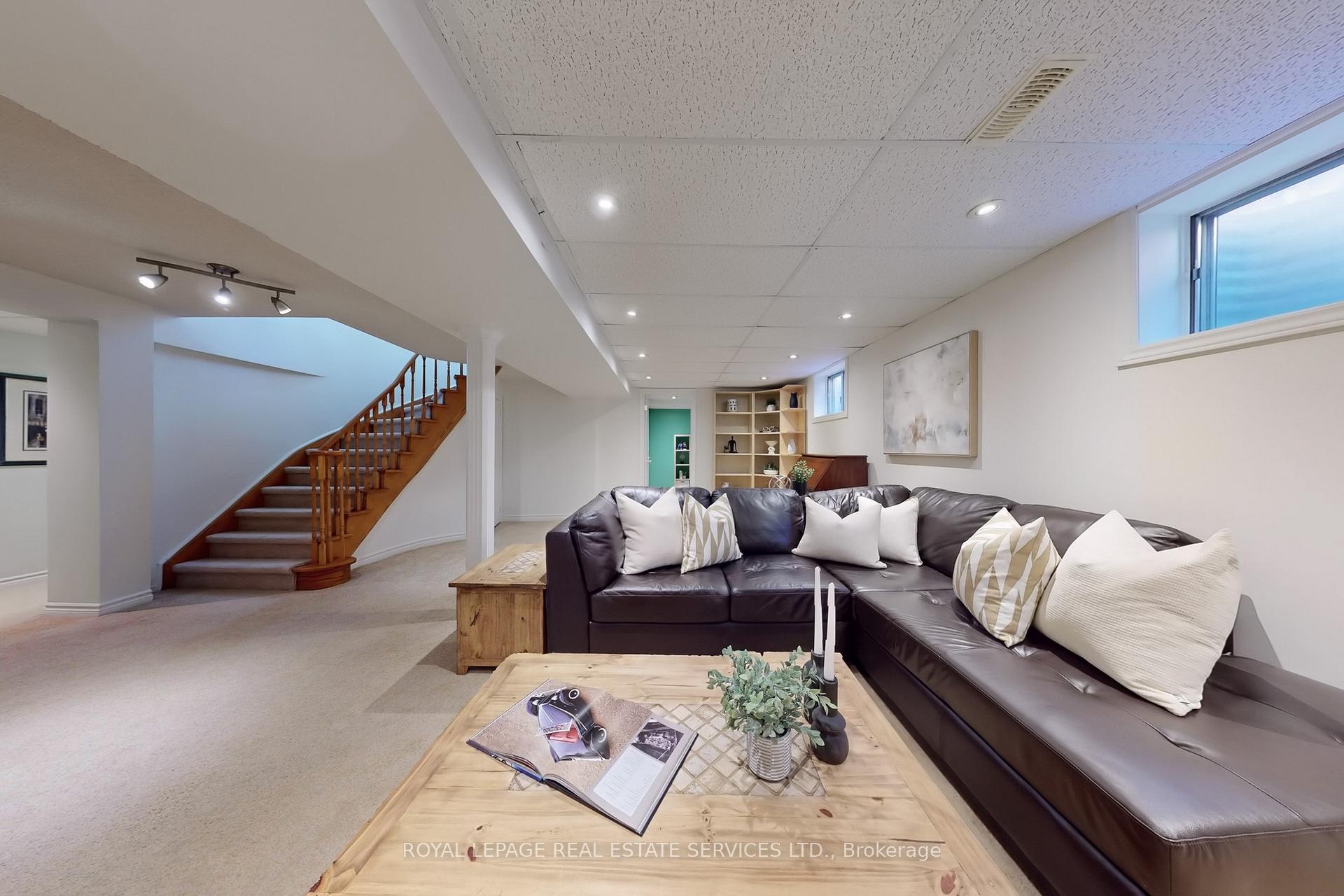 Photo 25 of 161 Willowbrook Road, Markham, Aileen-Willowbrook — HOMEH