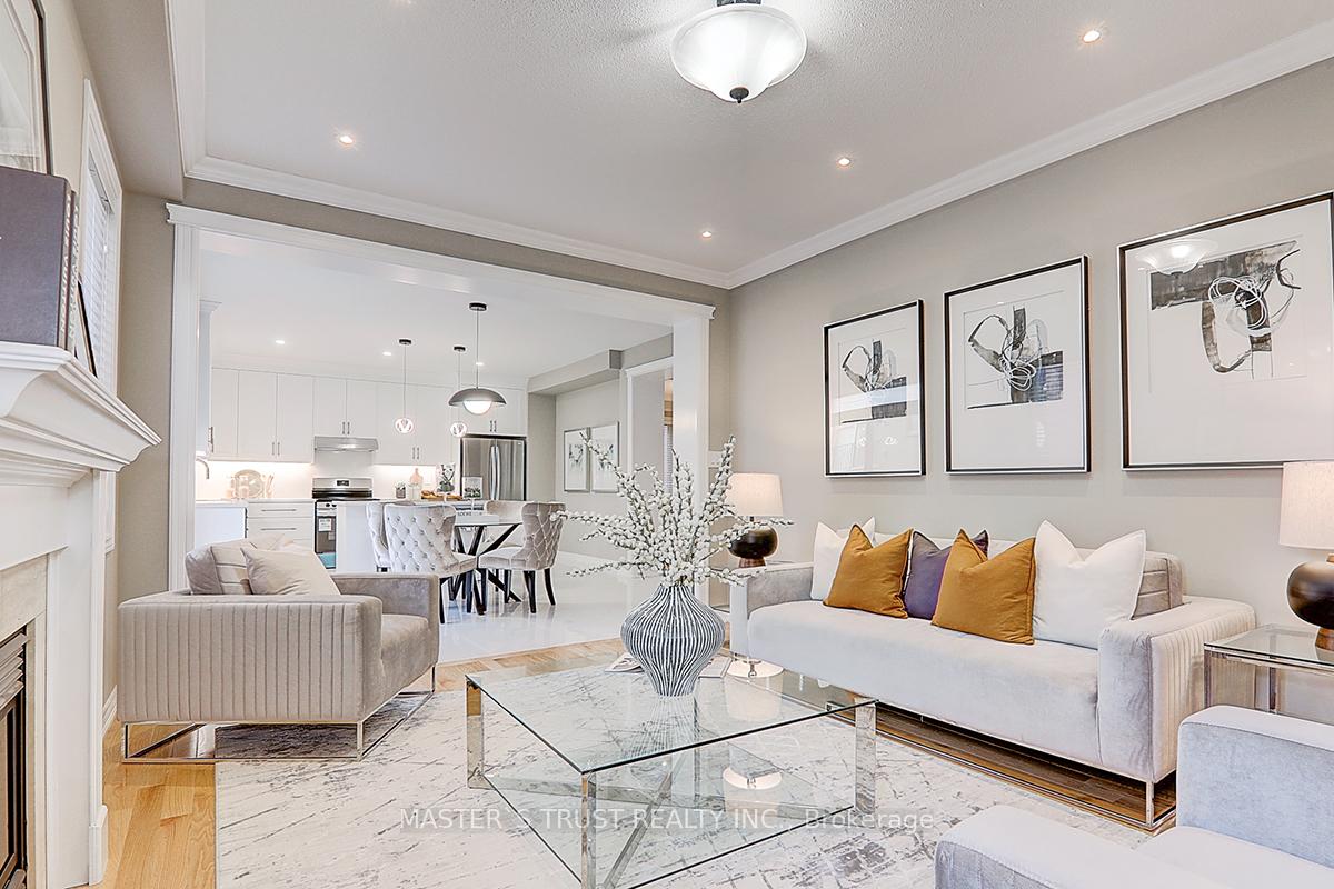Photo 12 of 83 Fred Mclaren Boulevard, Markham, Wismer — HOMEH