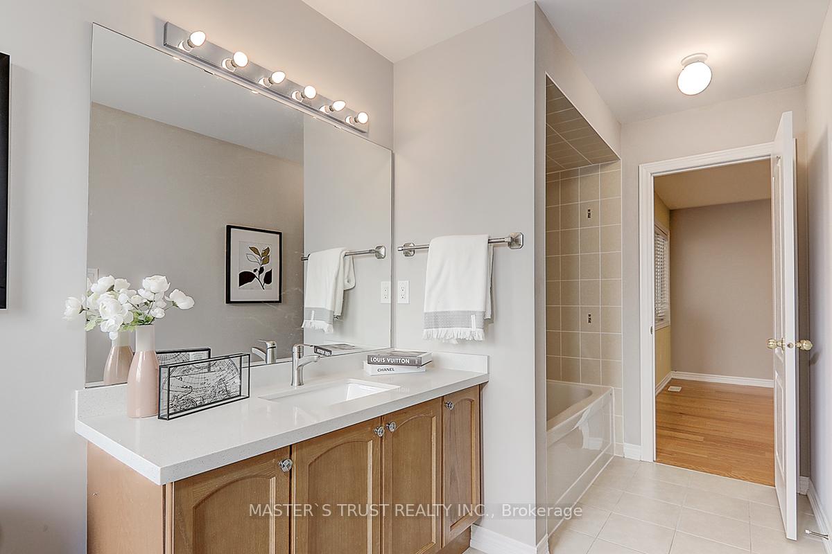 Photo 26 of 83 Fred Mclaren Boulevard, Markham, Wismer — HOMEH