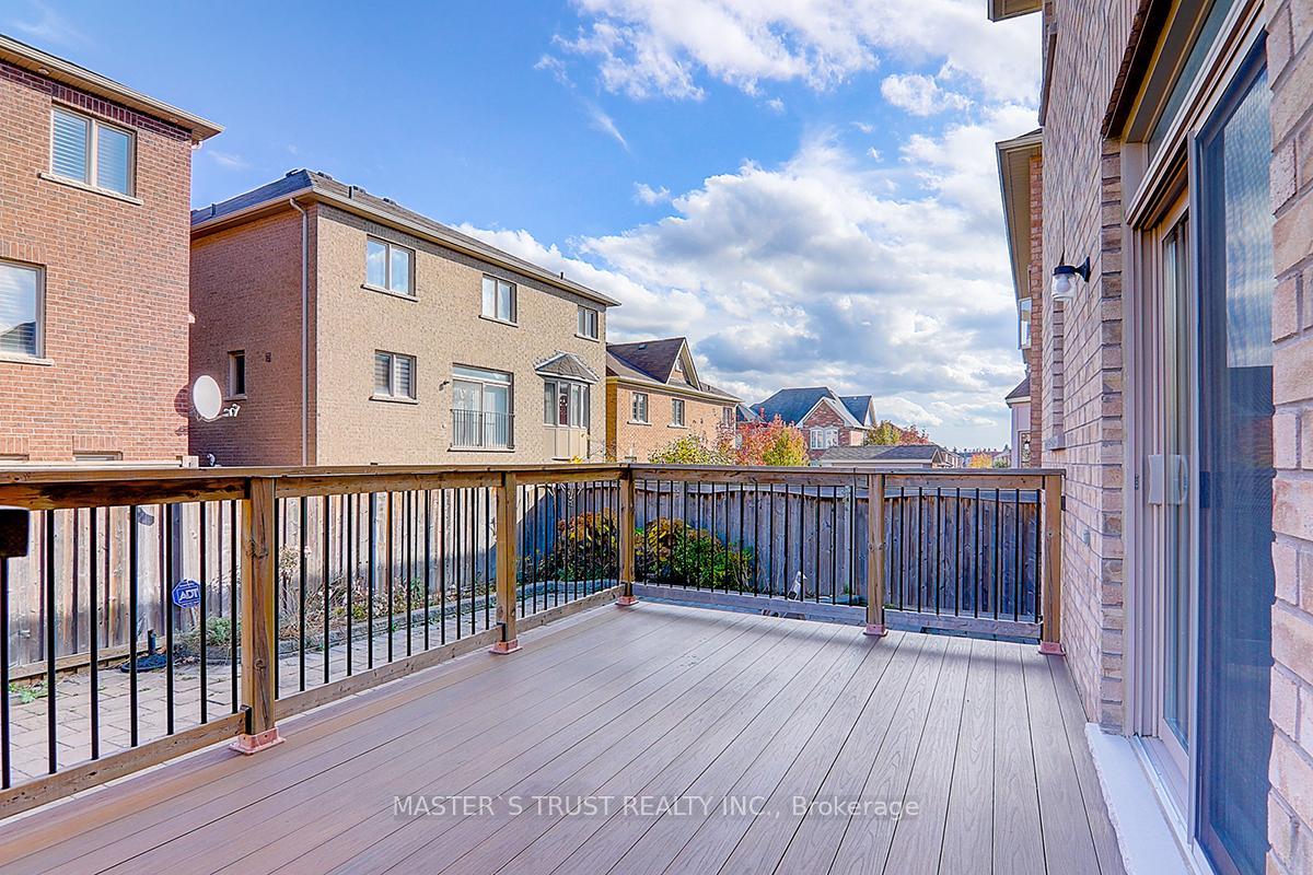 Photo 39 of 83 Fred Mclaren Boulevard, Markham, Wismer — HOMEH