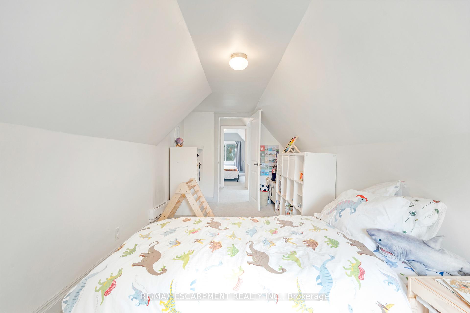 Photo 27 of 93 Peter Street, Hamilton, Strathcona — HOMEH