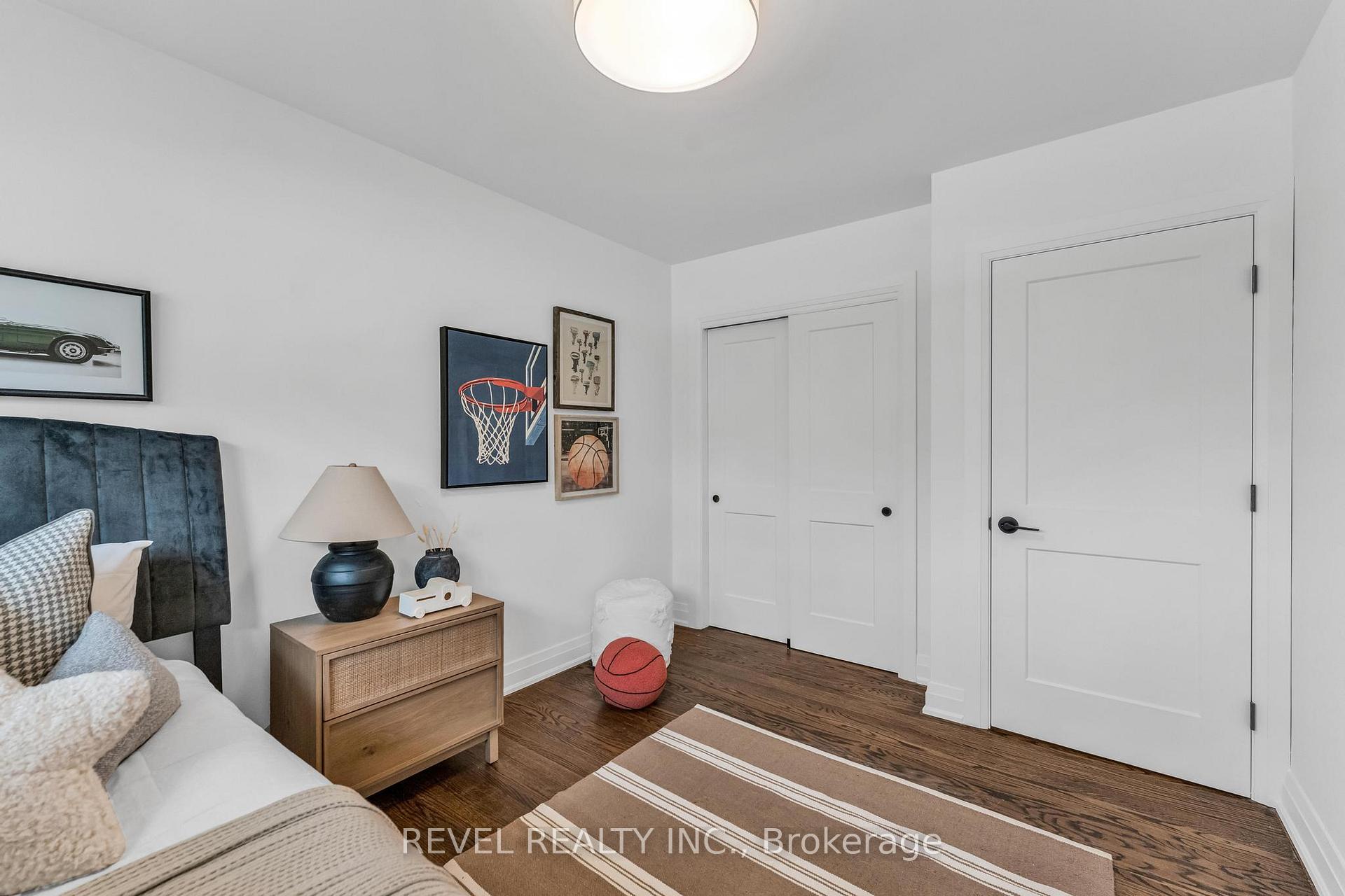 Photo 6 of 95 Seneca Drive, Hamilton, Ancaster — HOMEH