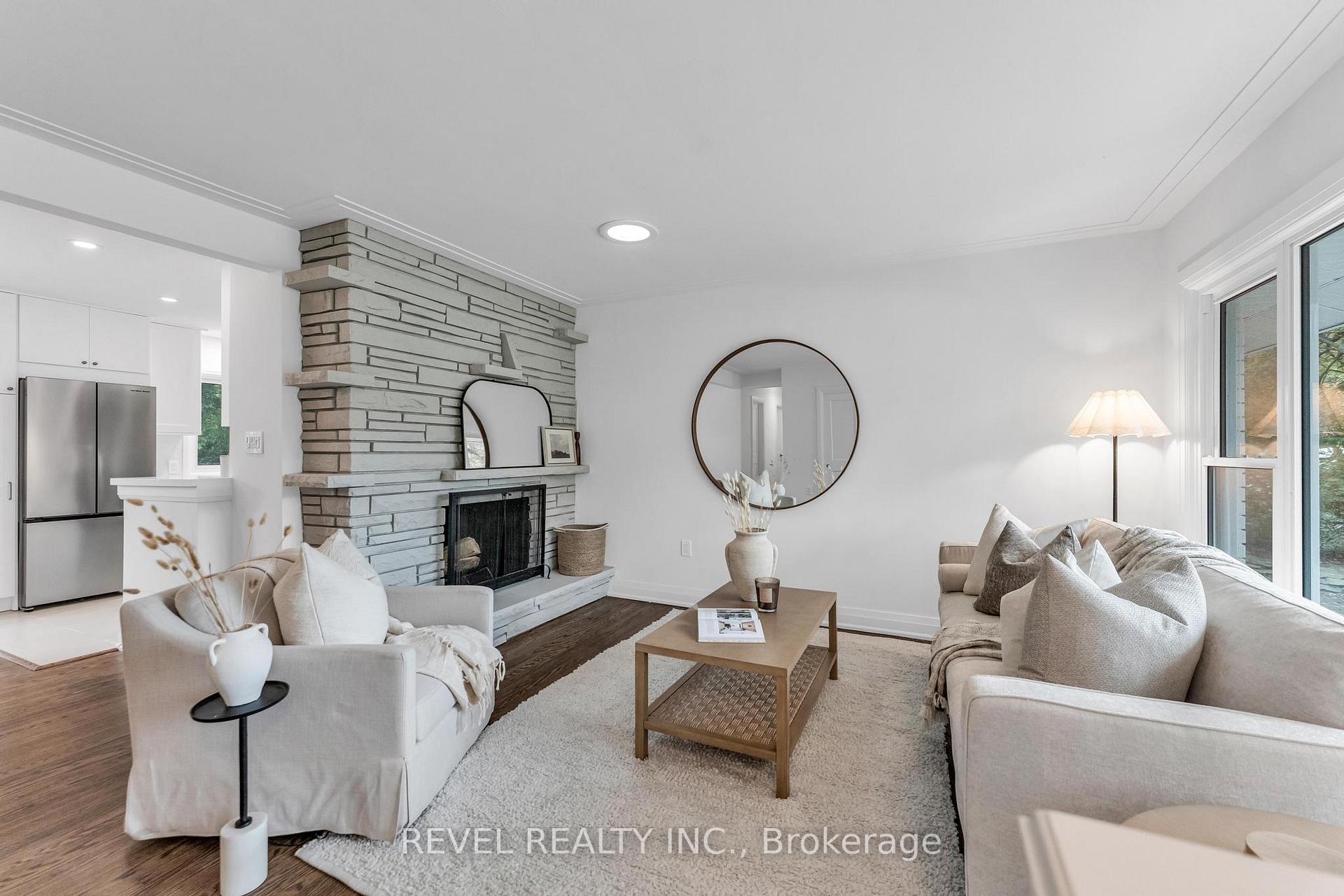 Photo 18 of 95 Seneca Drive, Hamilton, Ancaster — HOMEH