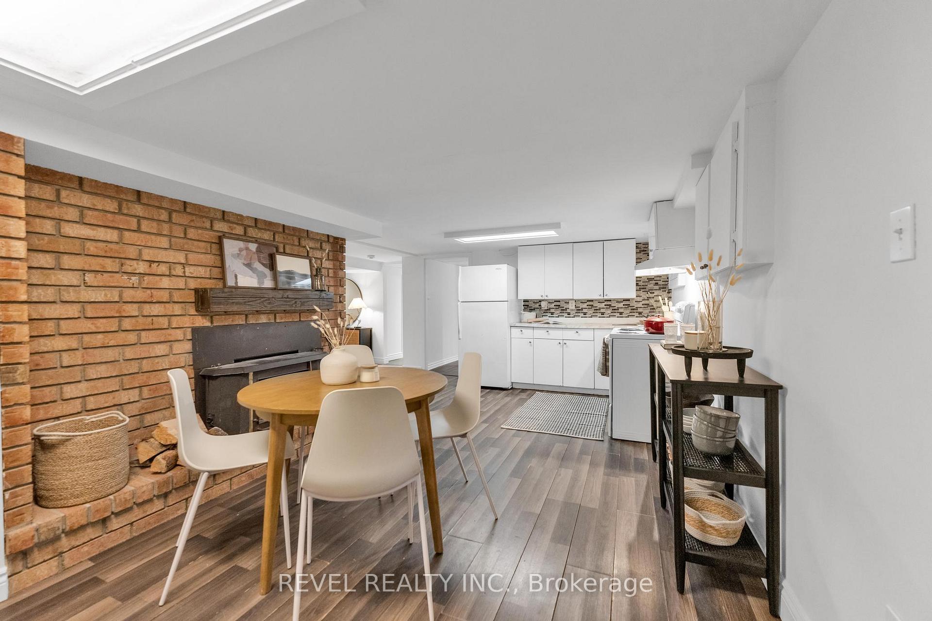 Photo 22 of 95 Seneca Drive, Hamilton, Ancaster — HOMEH