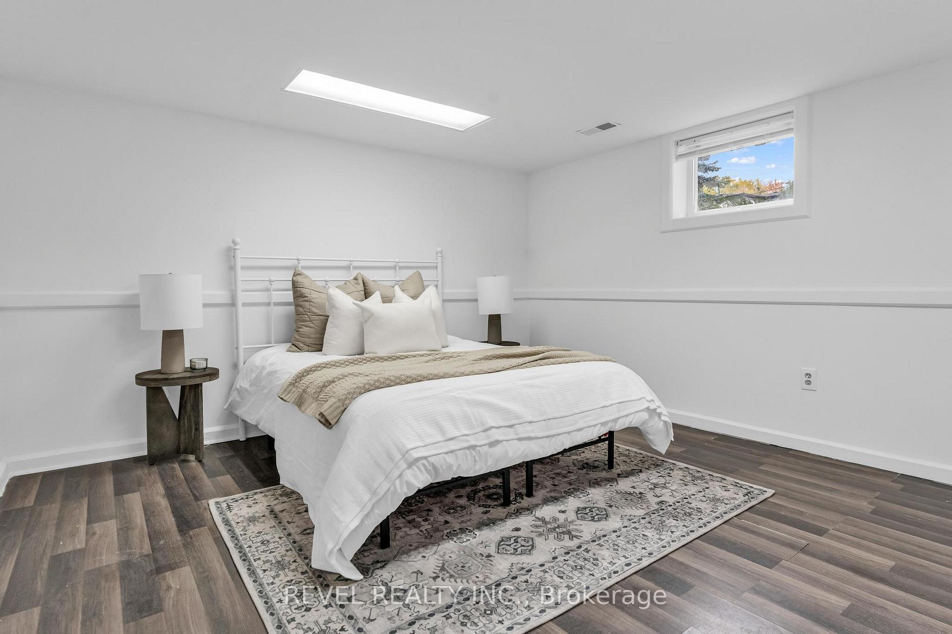 Photo 24 of 95 Seneca Drive, Hamilton, Ancaster — HOMEH