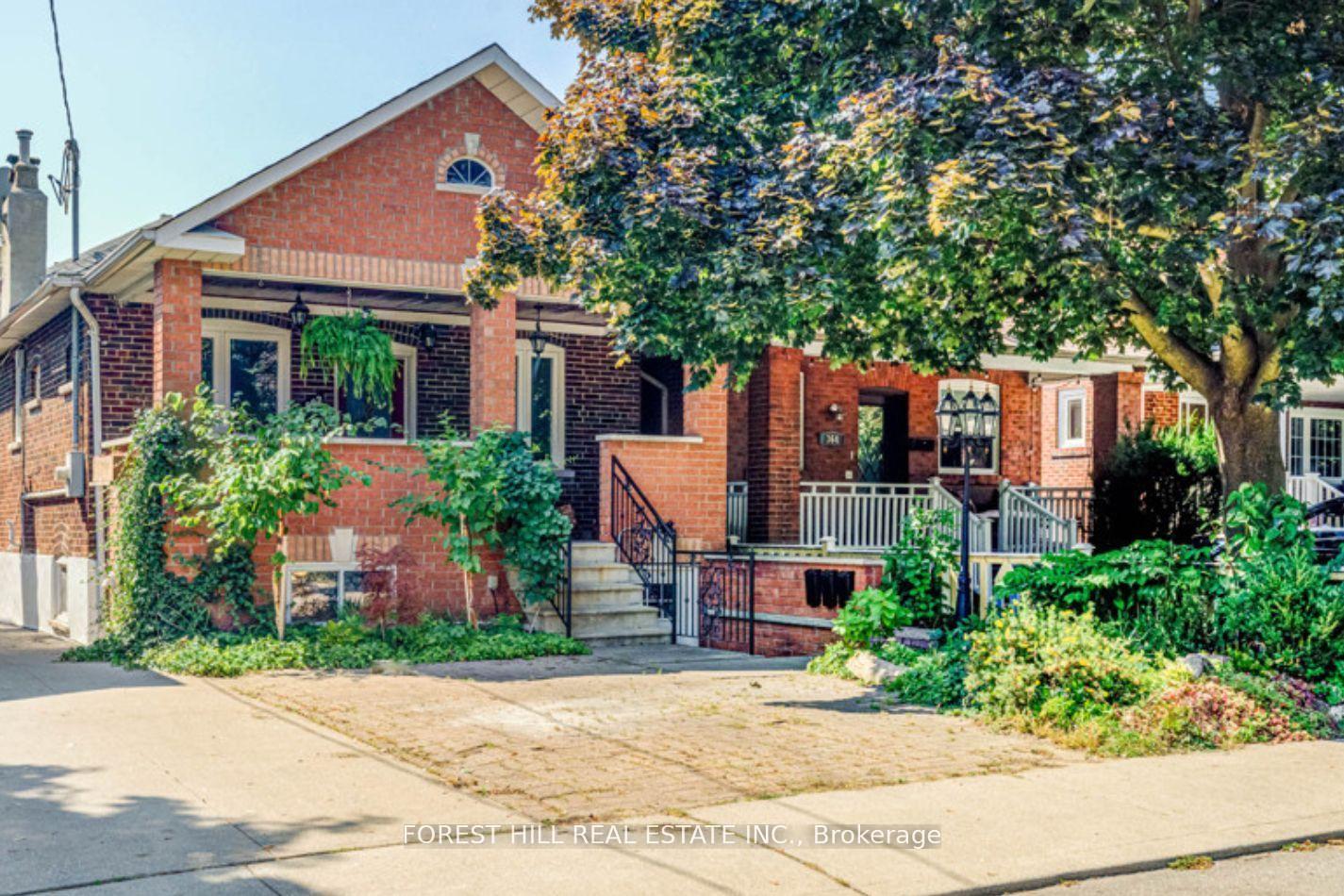 Front of 362 Northcliffe Boulevard