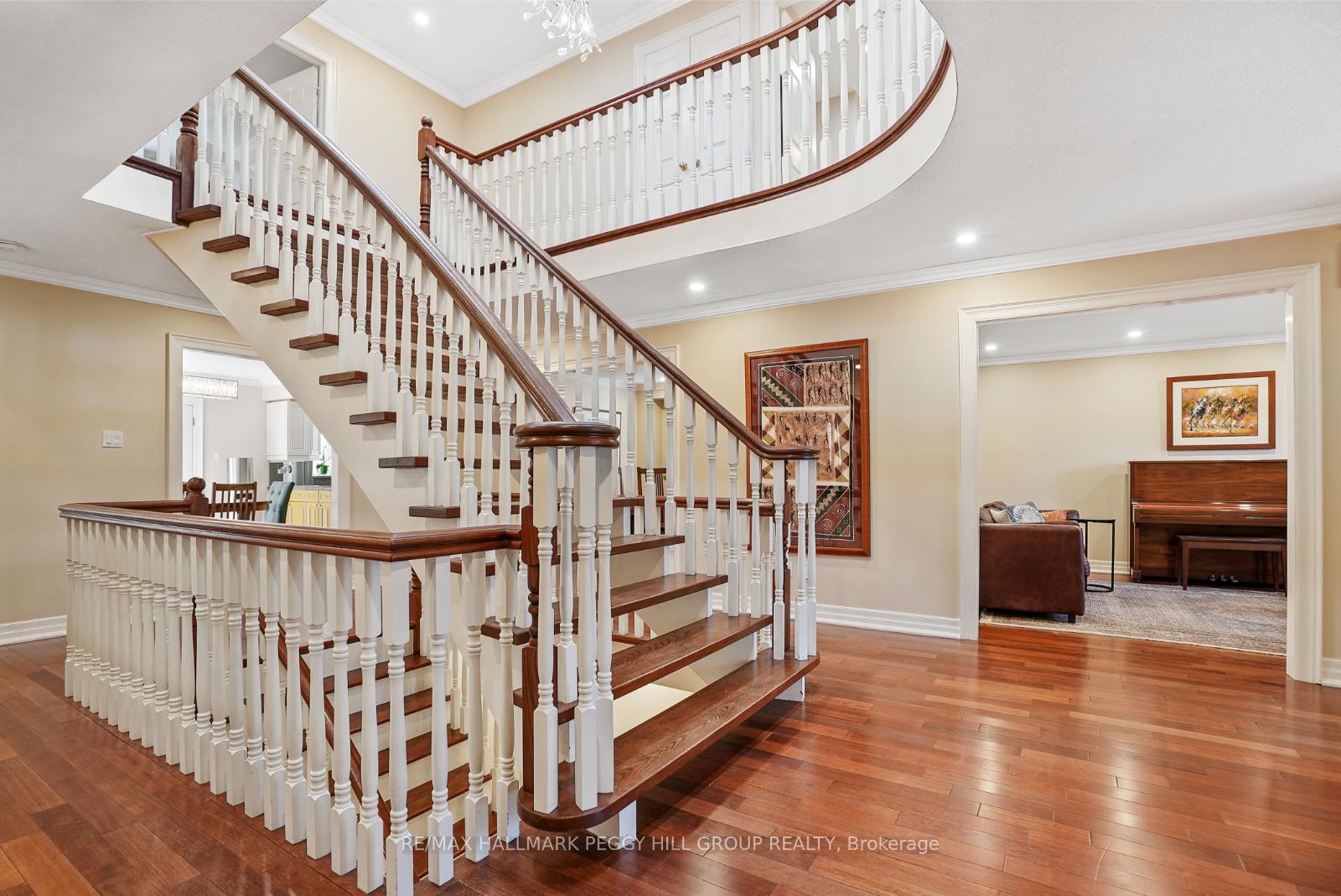 Photo 7 of 25 Grand Forest Drive, Barrie, Bayshore — HOMEH