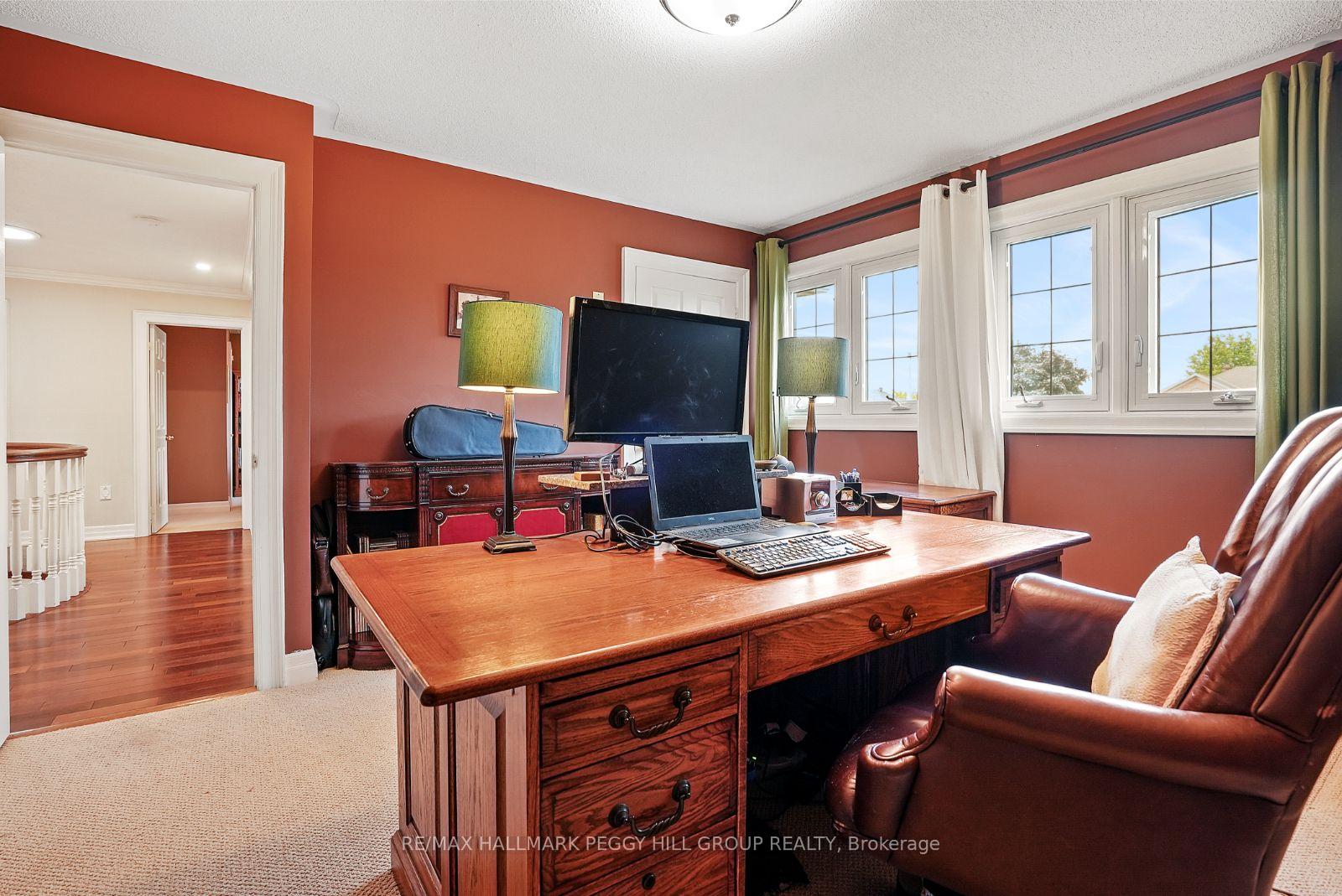 Photo 23 of 25 Grand Forest Drive, Barrie, Bayshore — HOMEH
