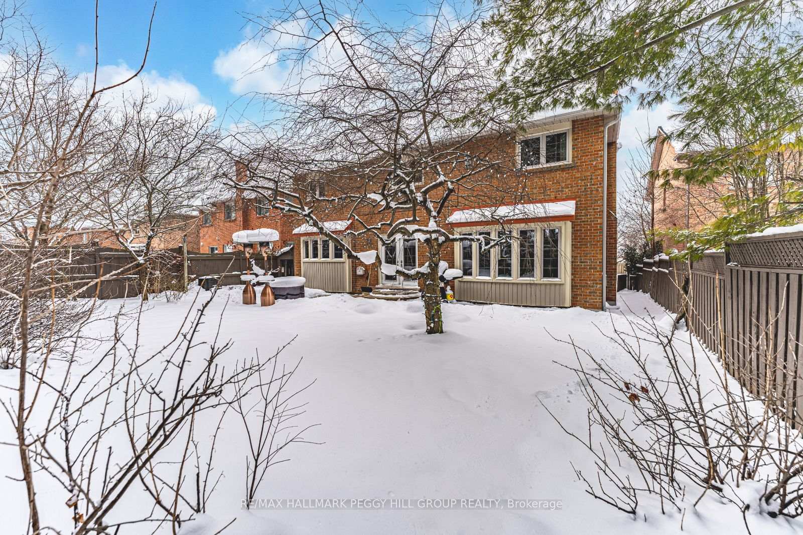 Photo 30 of 25 Grand Forest Drive, Barrie, Bayshore — HOMEH