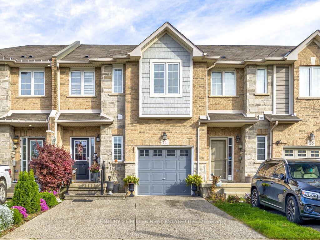 Photo 1 of 11 Palacebeach Trail, Hamilton, Stoney Creek — HOMEH
