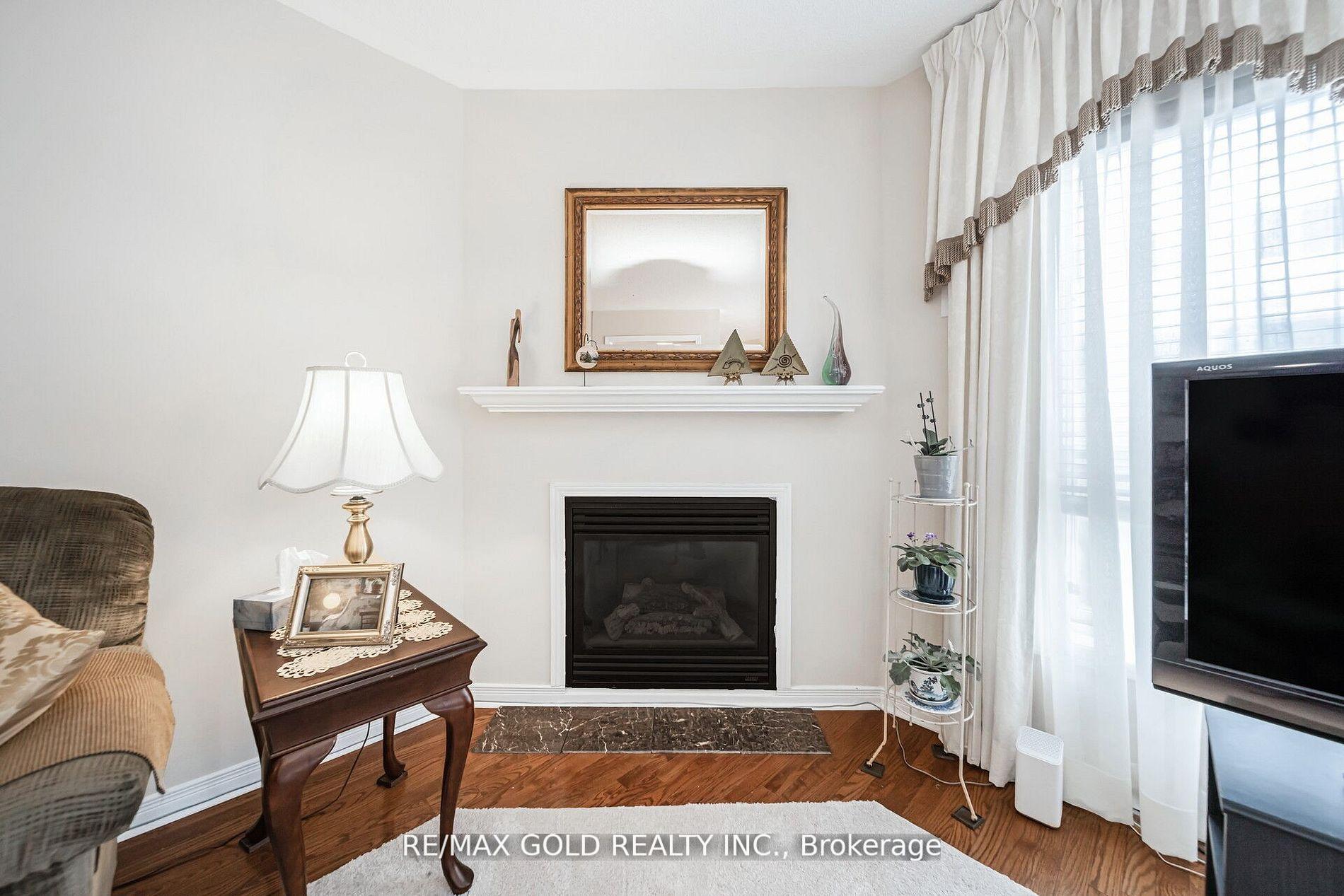 Photo 22 of Unit 2, 10 Pauline Crescent, Brampton, Fletcher's Meadow — HOMEH