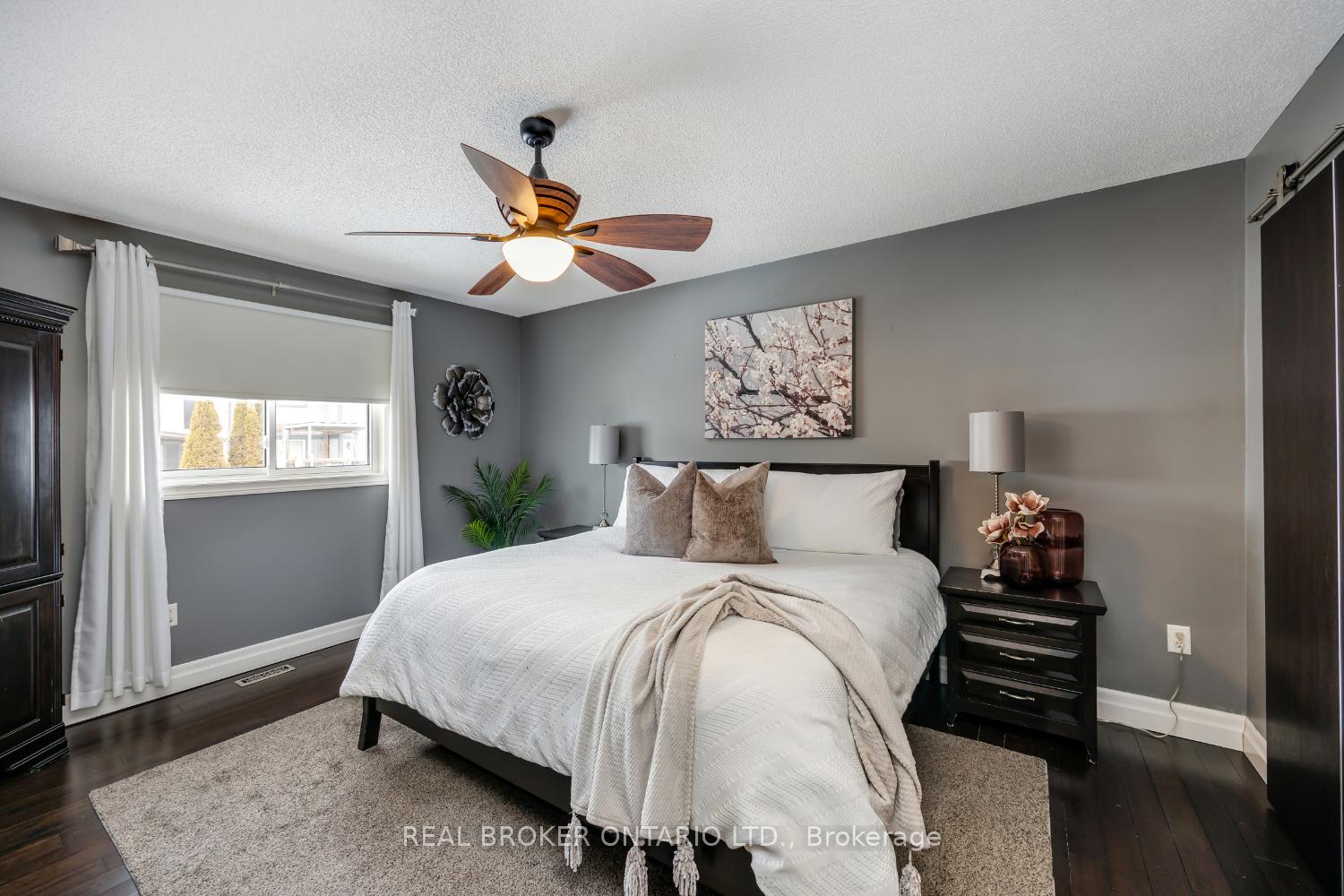 Photo 12 of 44 Goodwin Avenue, Clarington, Bowmanville — HOMEH