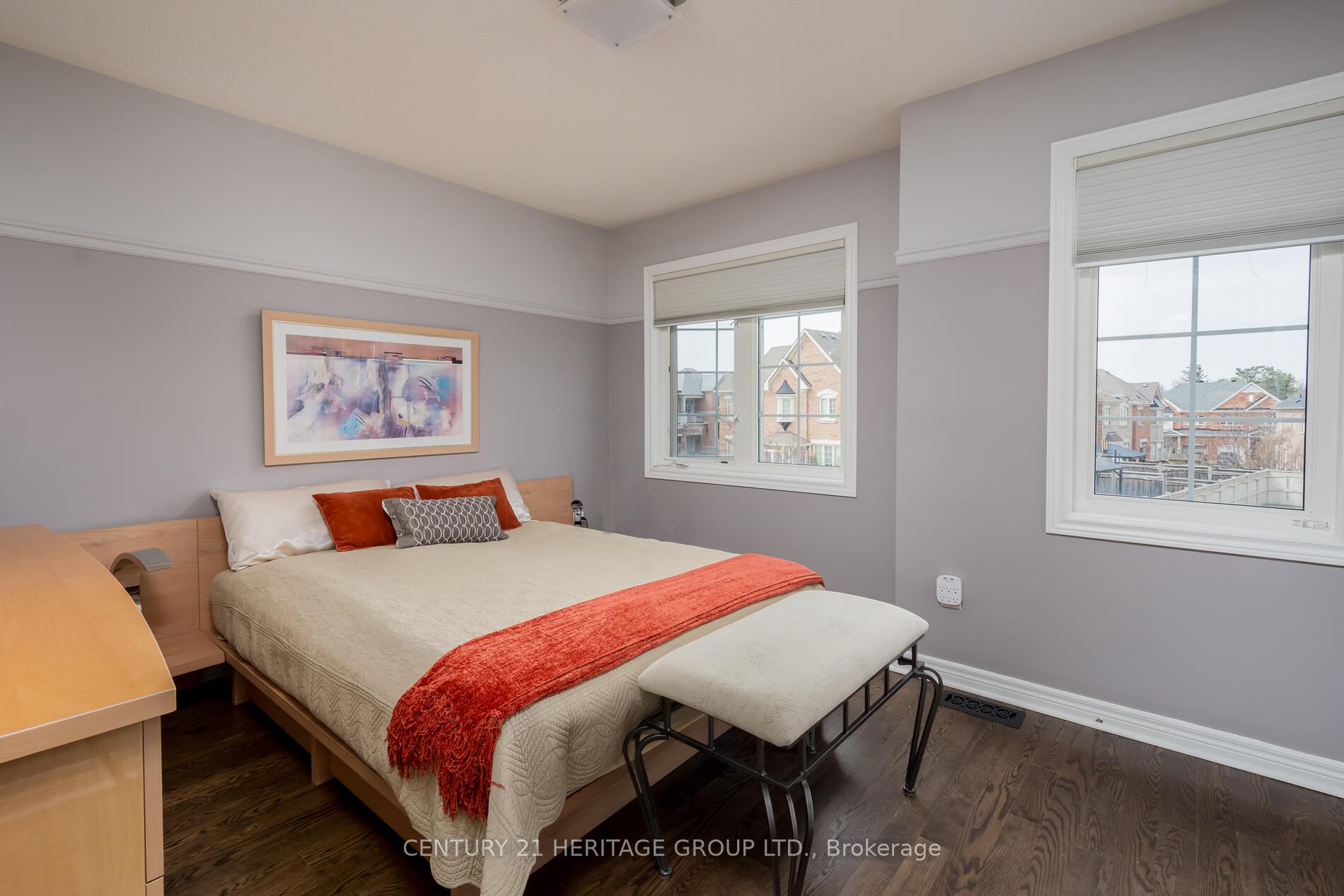 Photo 15 of 11 Mary Ellen Baker Crescent, Vaughan, Patterson — HOMEH