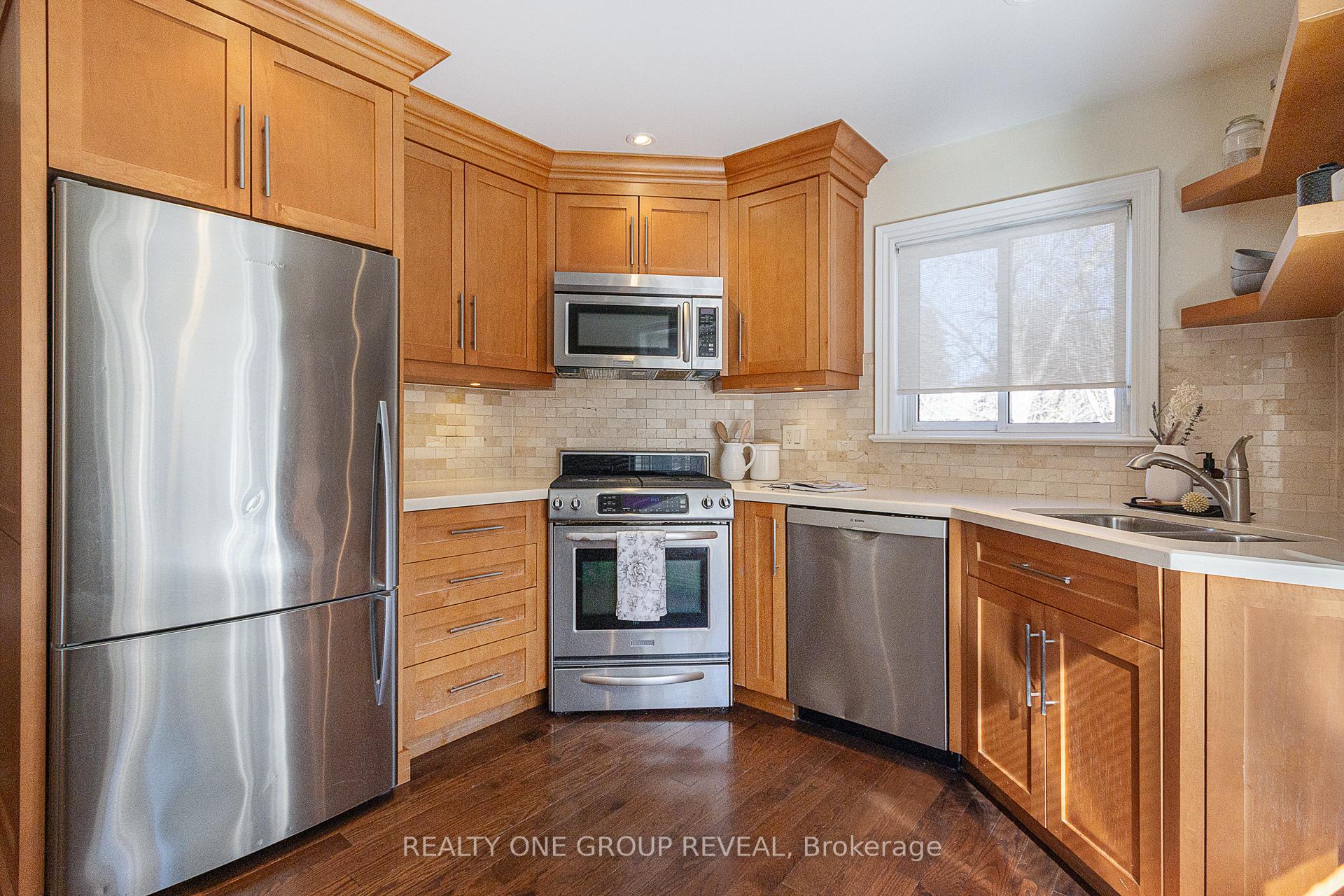 Photo 12 of 34 Holliday Drive, Whitby, Lynde Creek — HOMEH