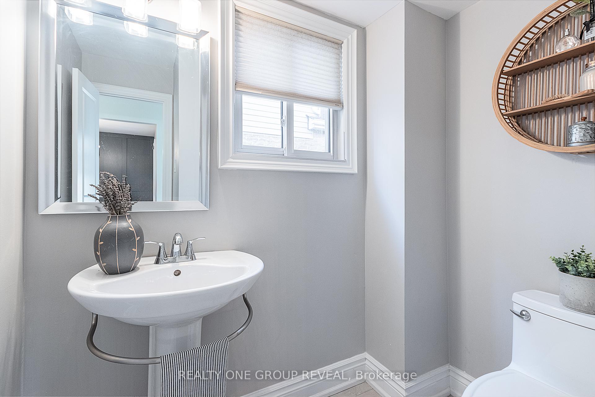 Photo 16 of 34 Holliday Drive, Whitby, Lynde Creek — HOMEH