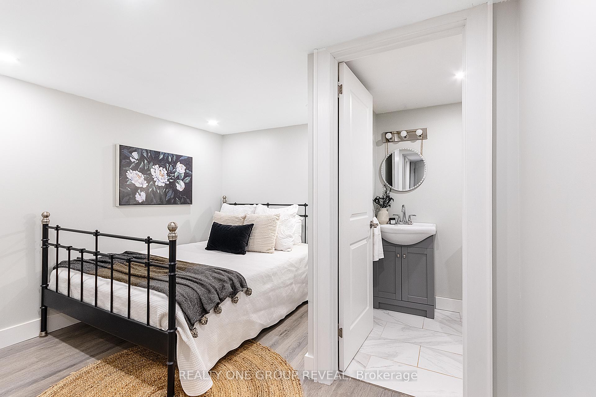 Photo 22 of 34 Holliday Drive, Whitby, Lynde Creek — HOMEH